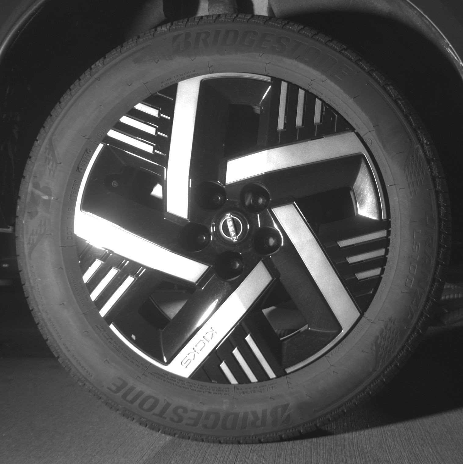 Thumbnail: 2025 Nissan Kicks - 15