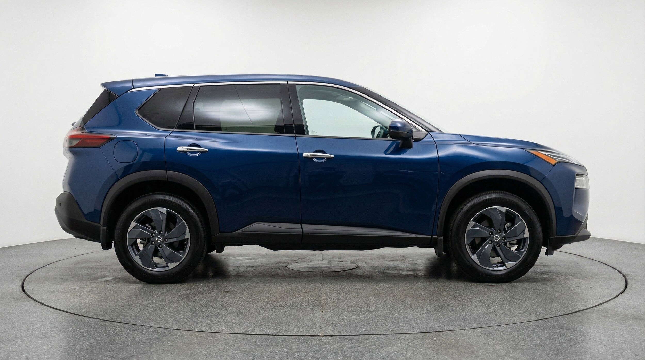 Thumbnail: 2025 Nissan Rogue - 11