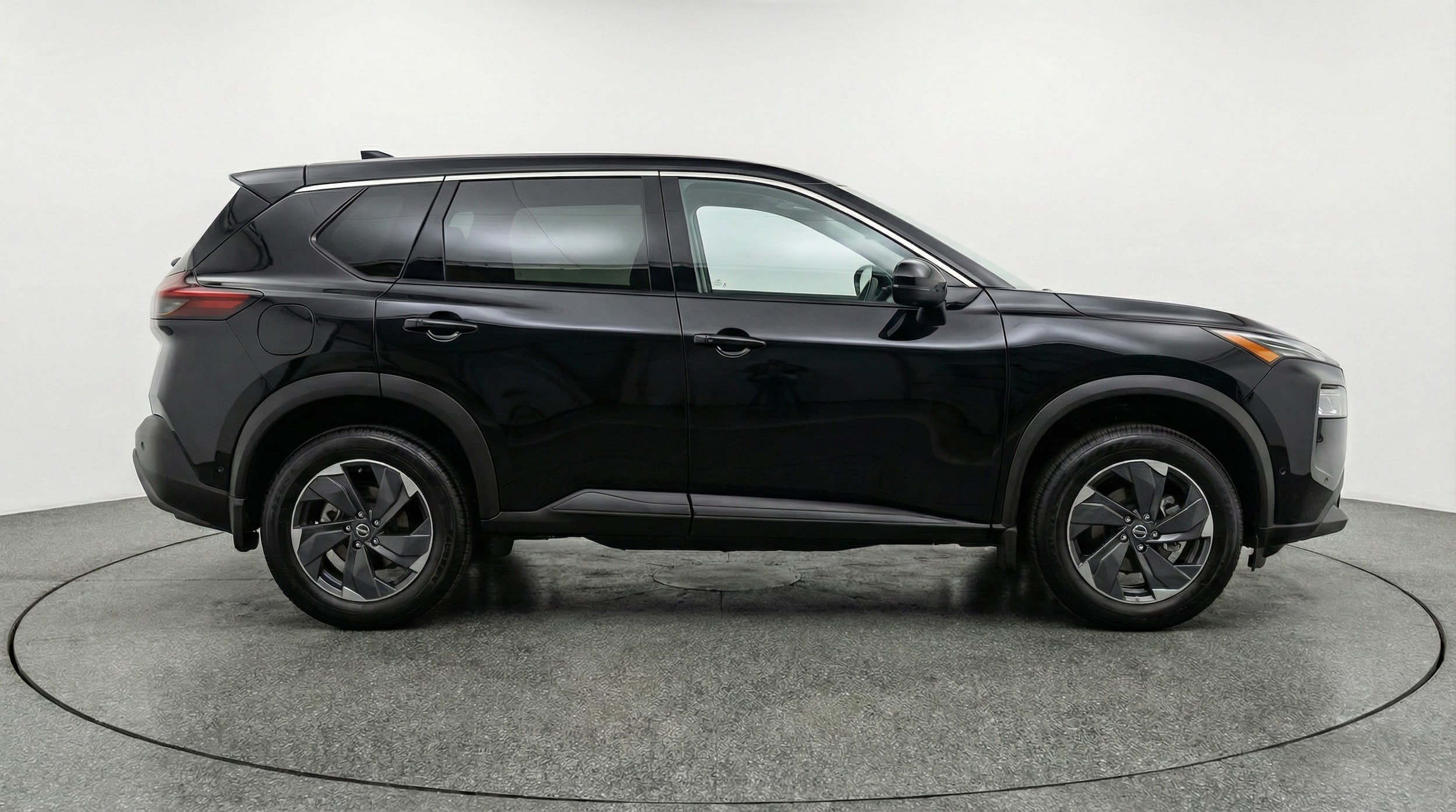 Thumbnail: 2025 Nissan Rogue - 8