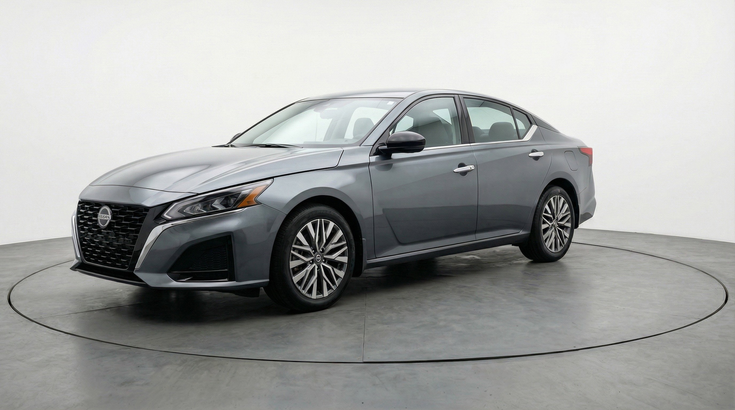 Thumbnail: 2025 Nissan Altima - 3