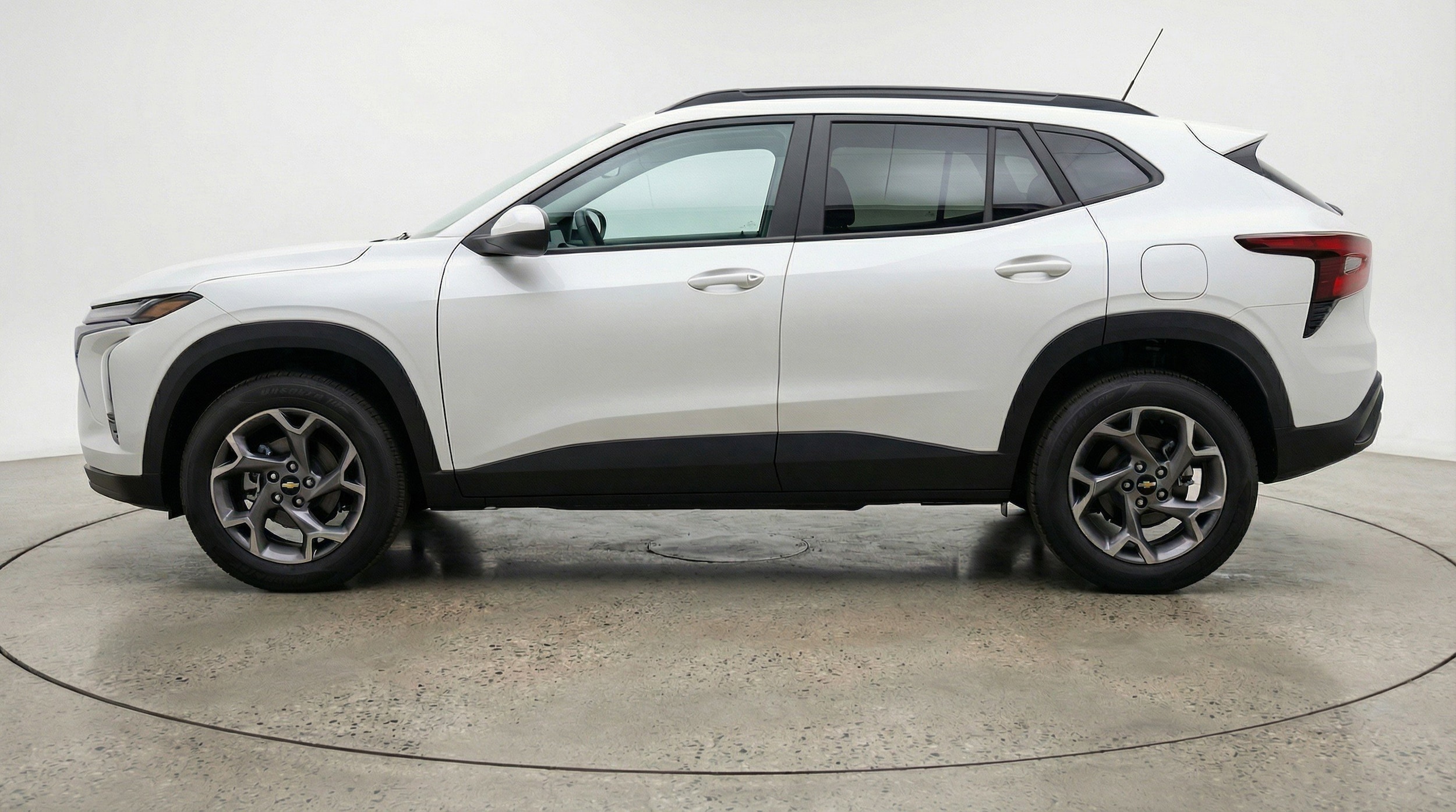 Thumbnail: 2025 Chevrolet Trax - 5