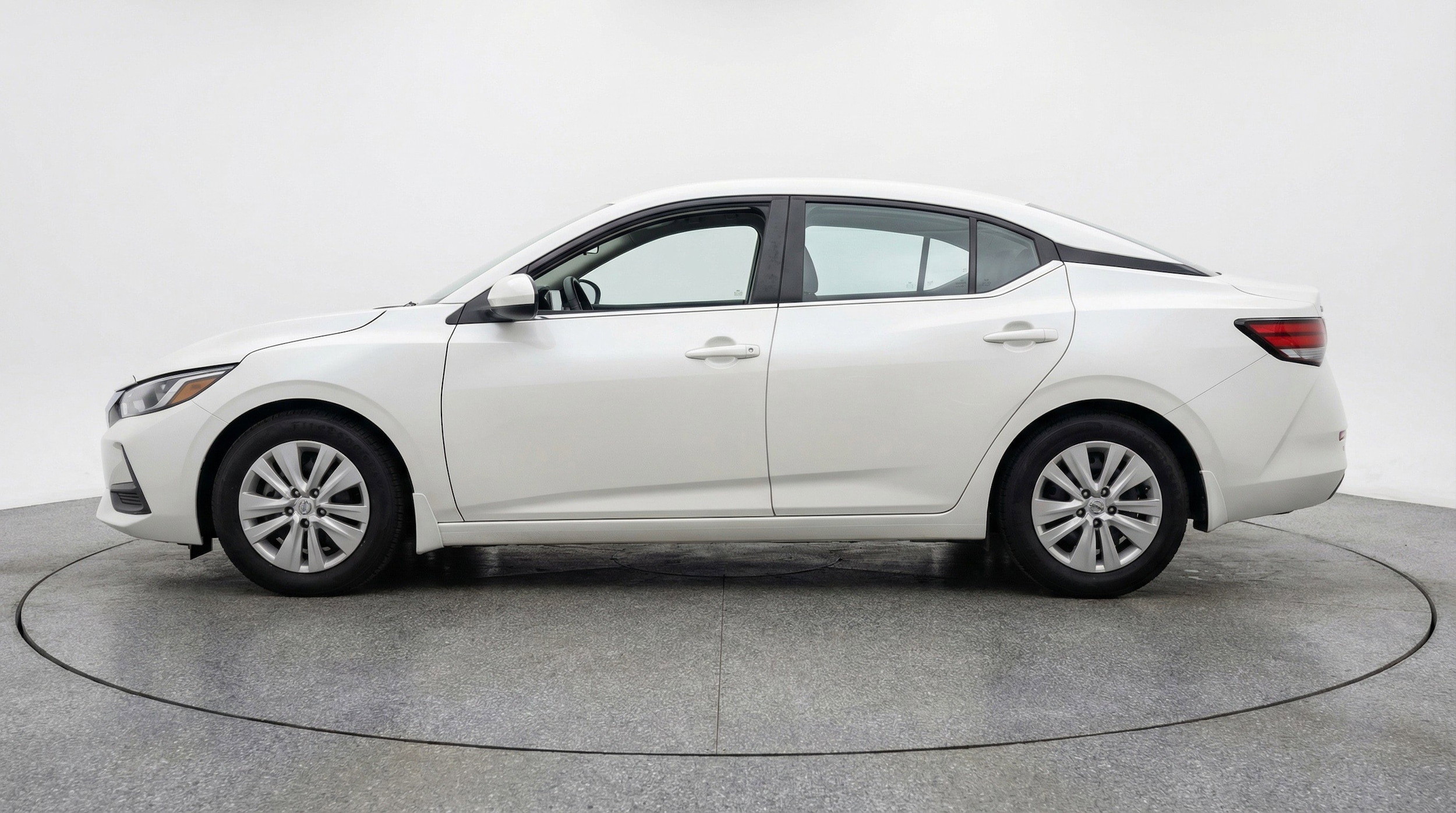 Thumbnail: 2025 Nissan Sentra - 5