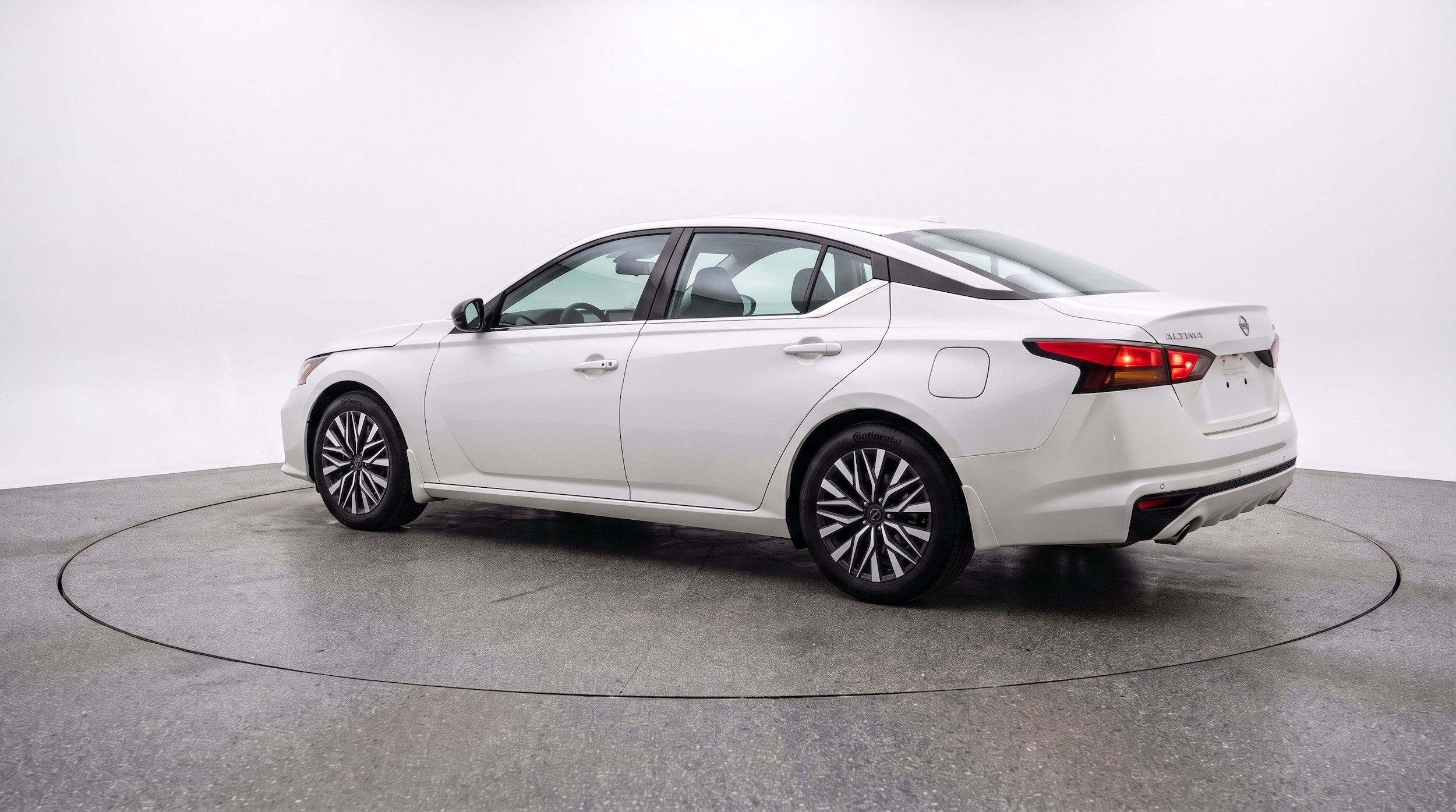 Thumbnail: 2025 Nissan Altima - 6