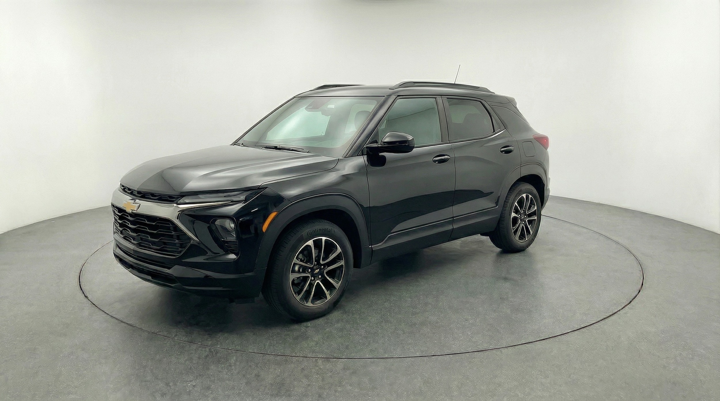 Thumbnail: 2025 Chevrolet TrailBlazer - 3