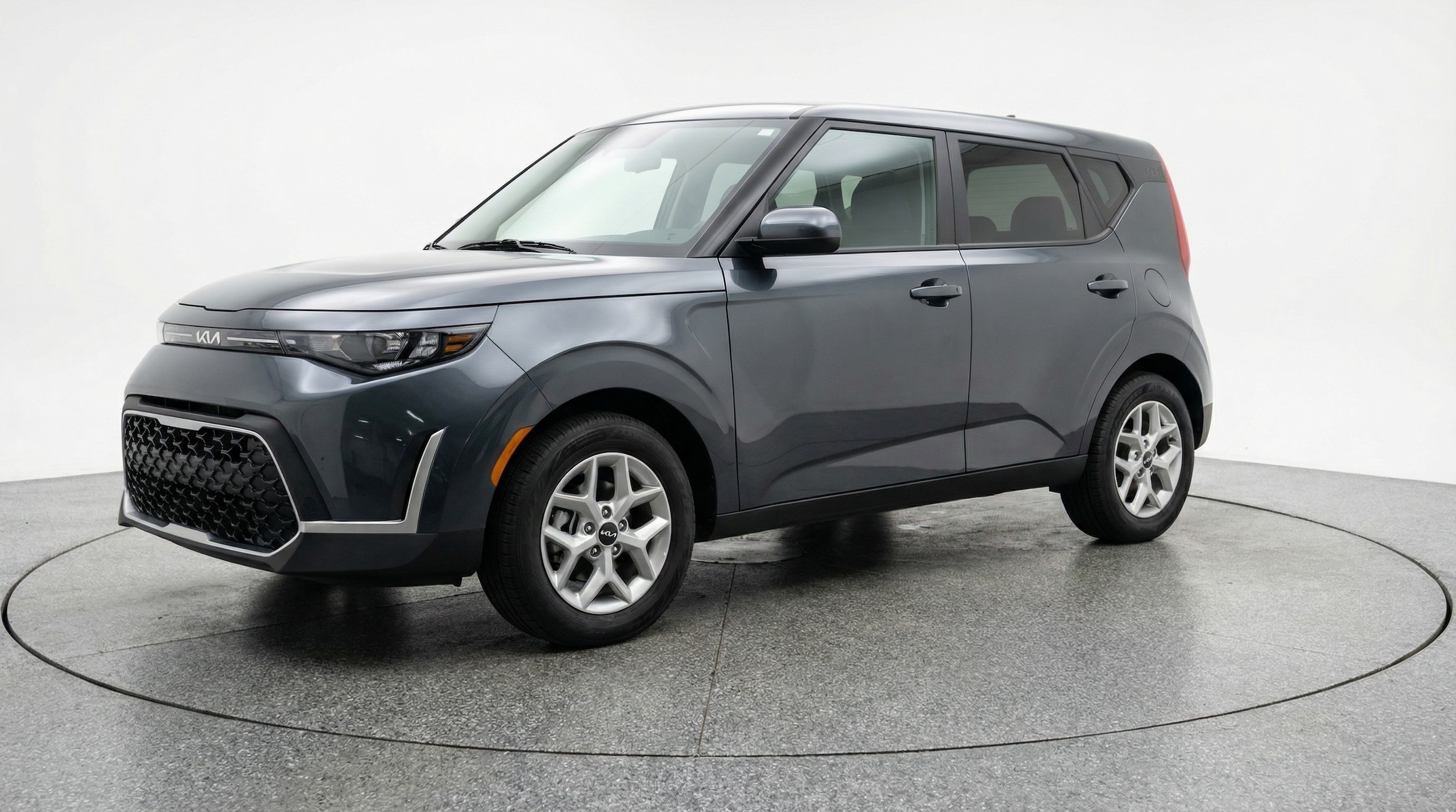 Thumbnail: 2025 Kia Soul - 3