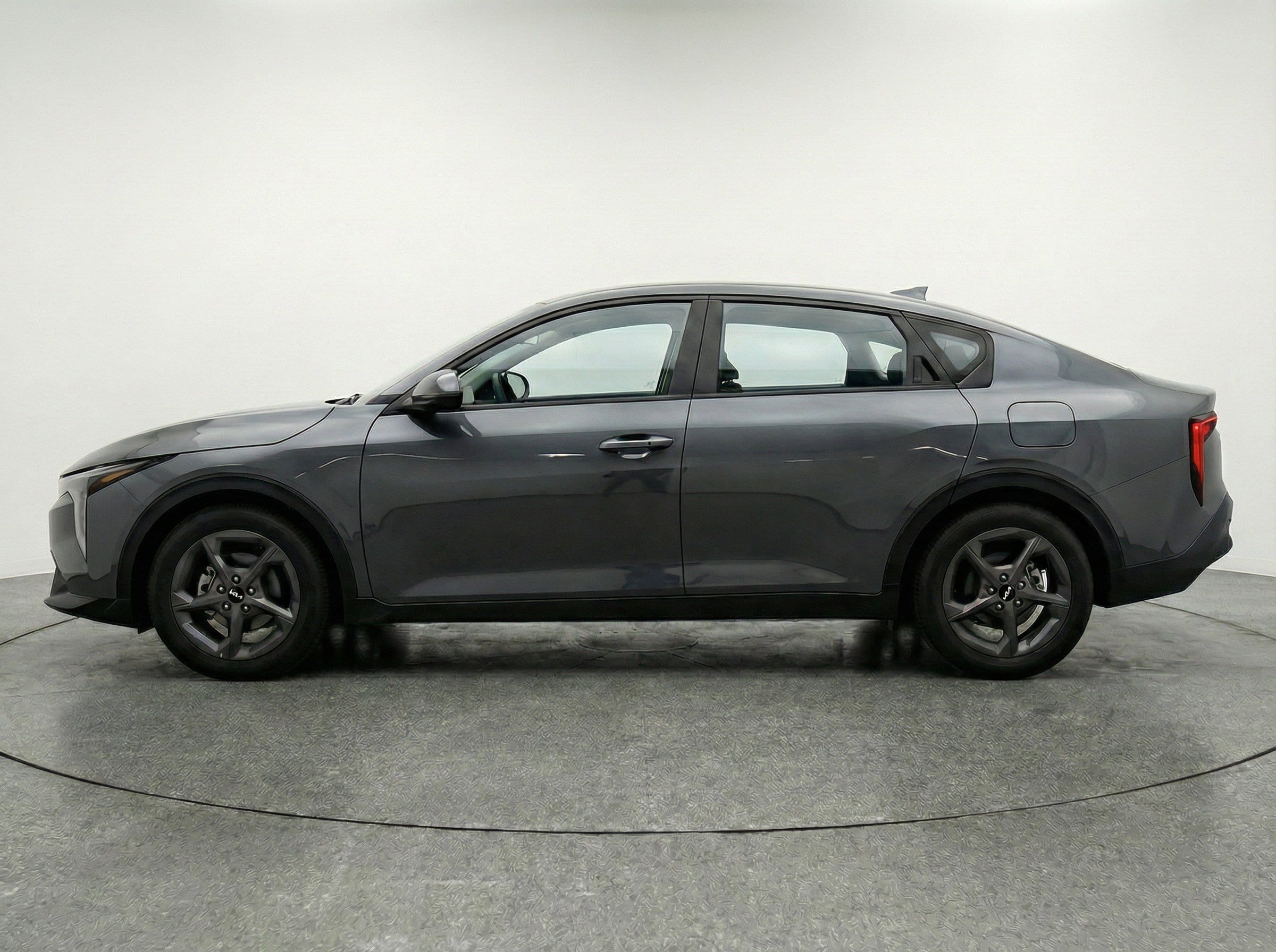 Thumbnail: 2025 Kia K4 - 4
