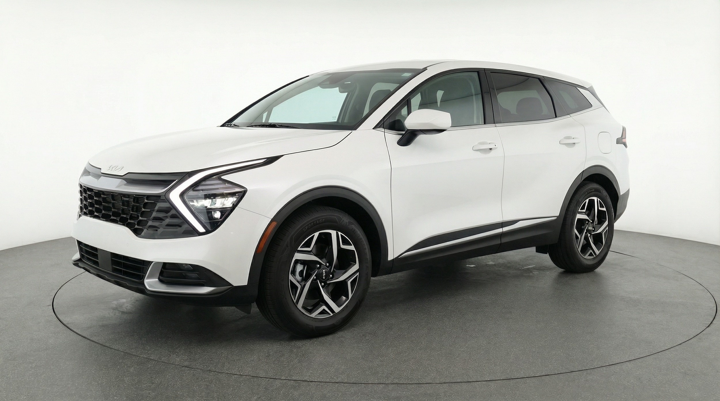 Thumbnail: 2025 Kia Sportage - 3