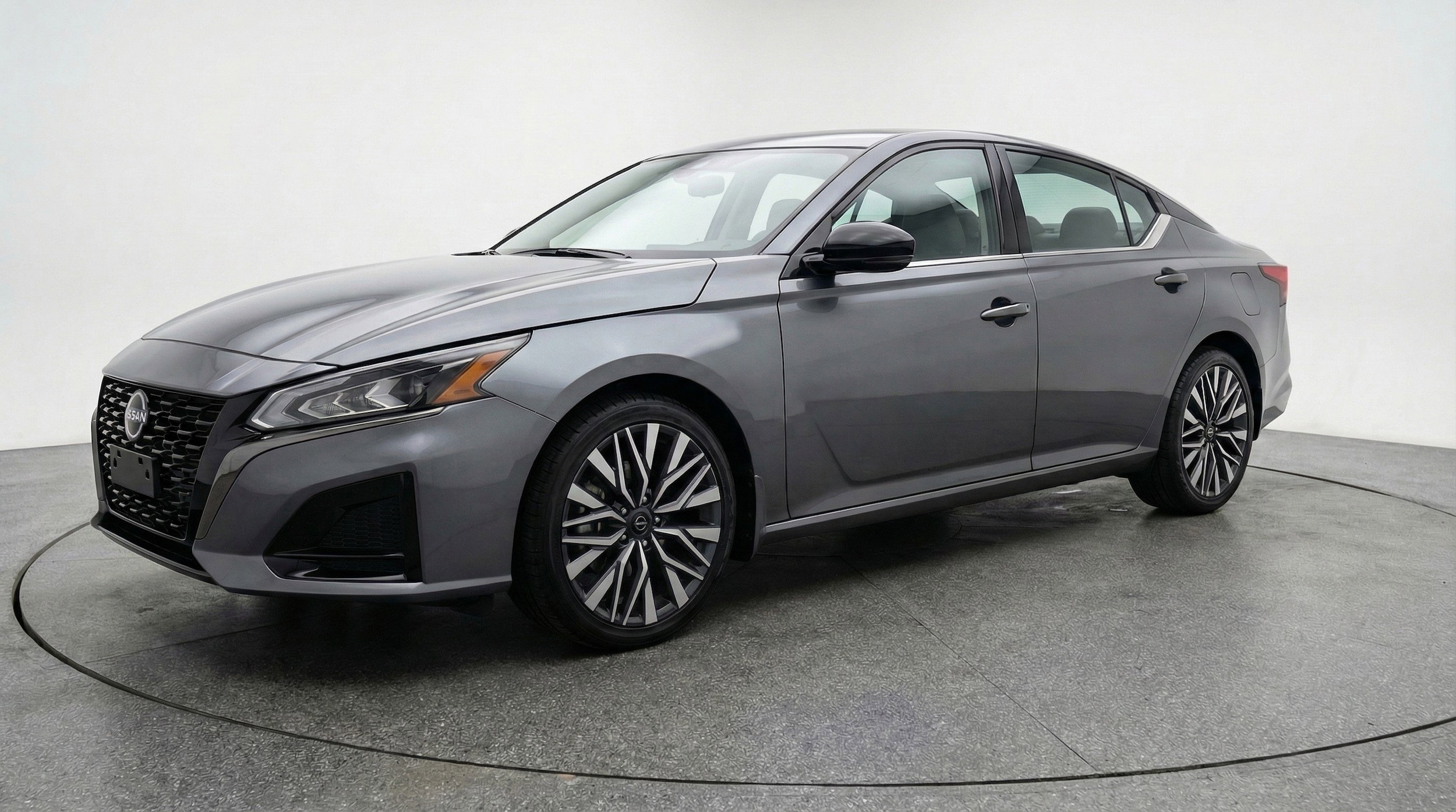 Thumbnail: 2025 Nissan Altima - 3