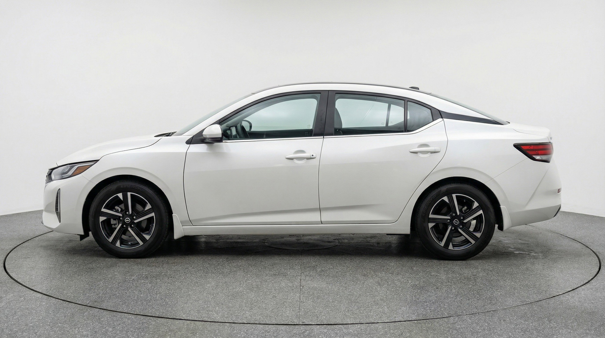 Thumbnail: 2025 Nissan Sentra - 5