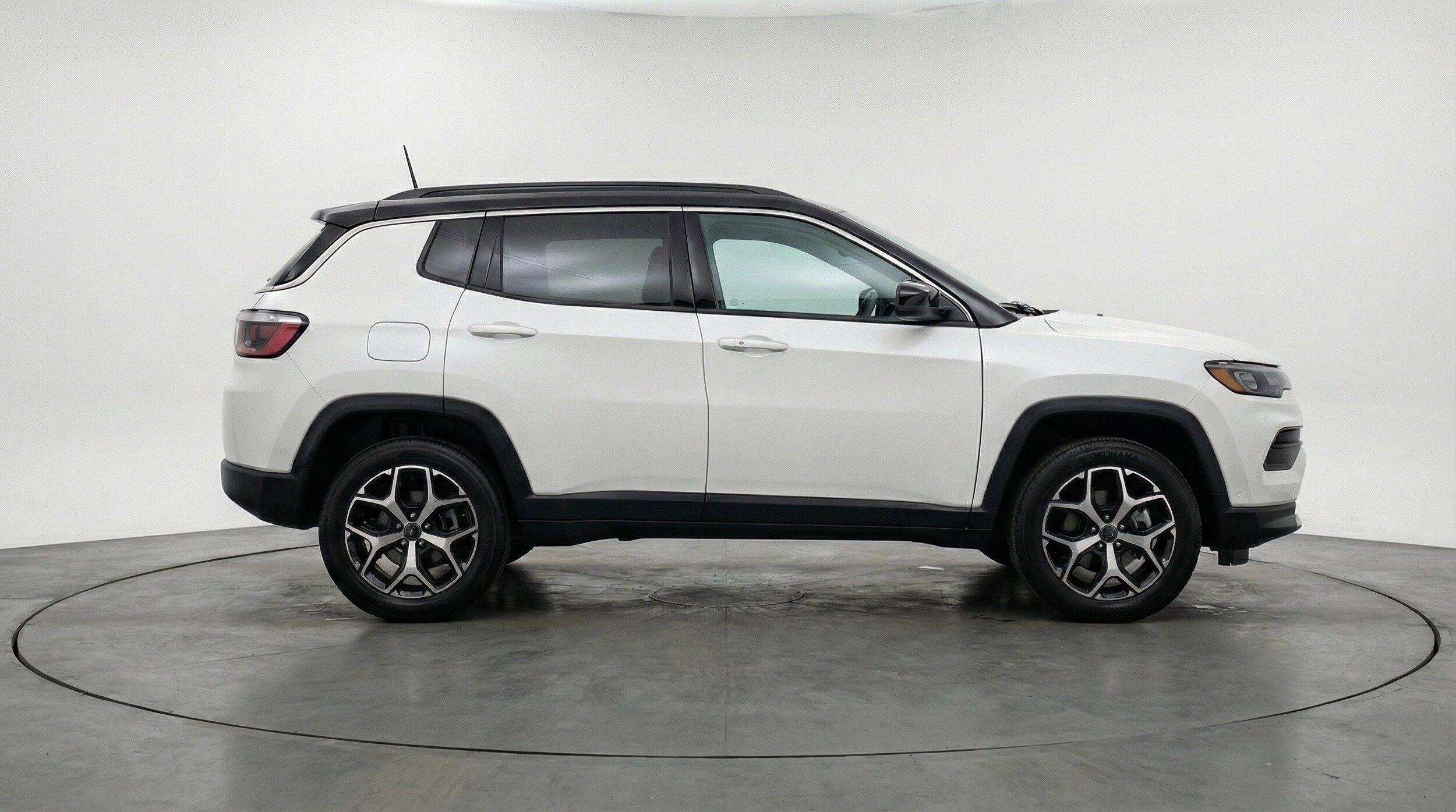 Thumbnail: 2025 Jeep Compass - 11