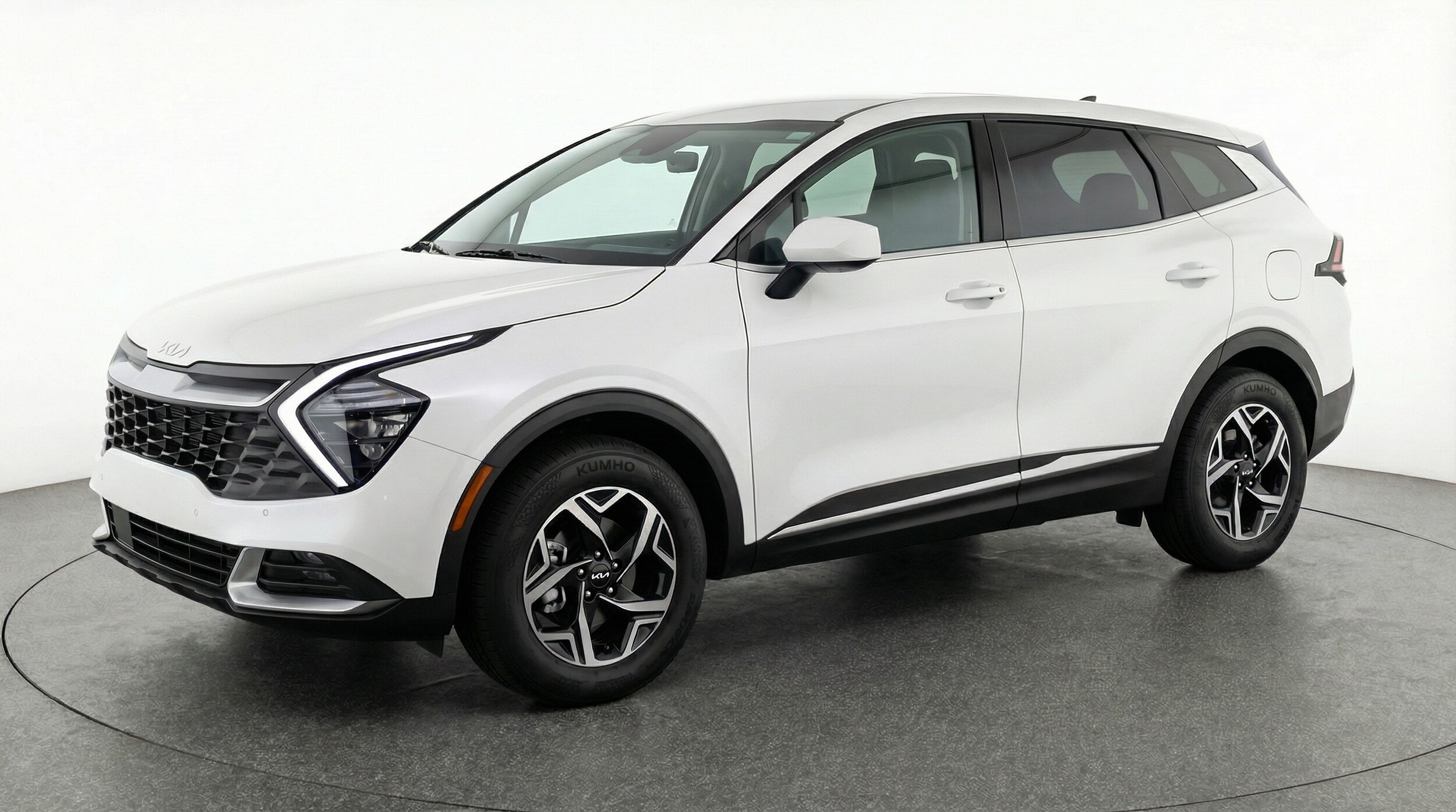 Thumbnail: 2025 Kia Sportage - 3