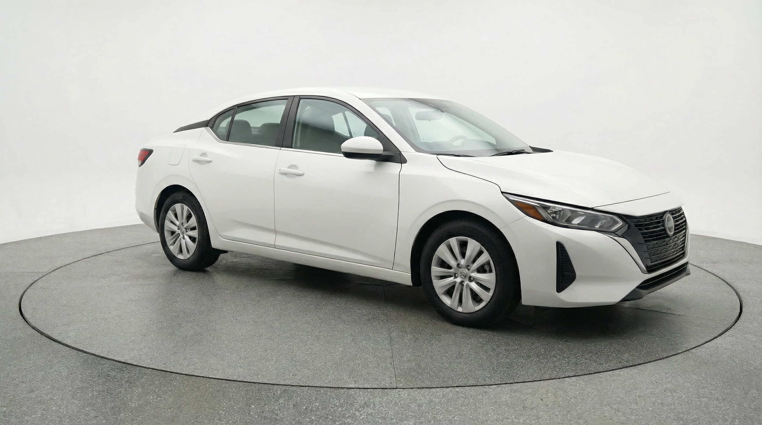 Thumbnail: 2025 Nissan Sentra - 1