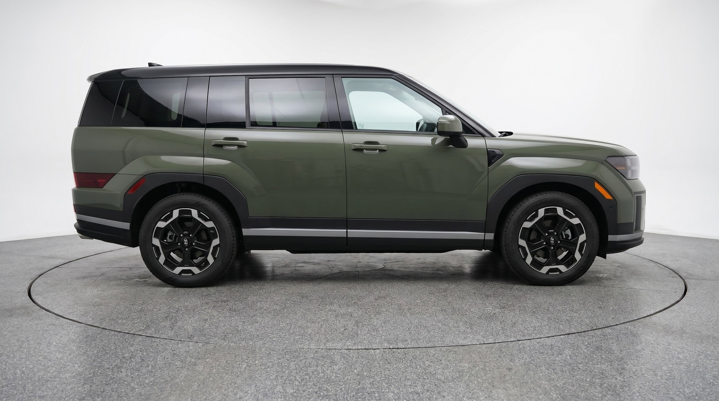 Thumbnail: 2025 Hyundai Santa Fe - 11