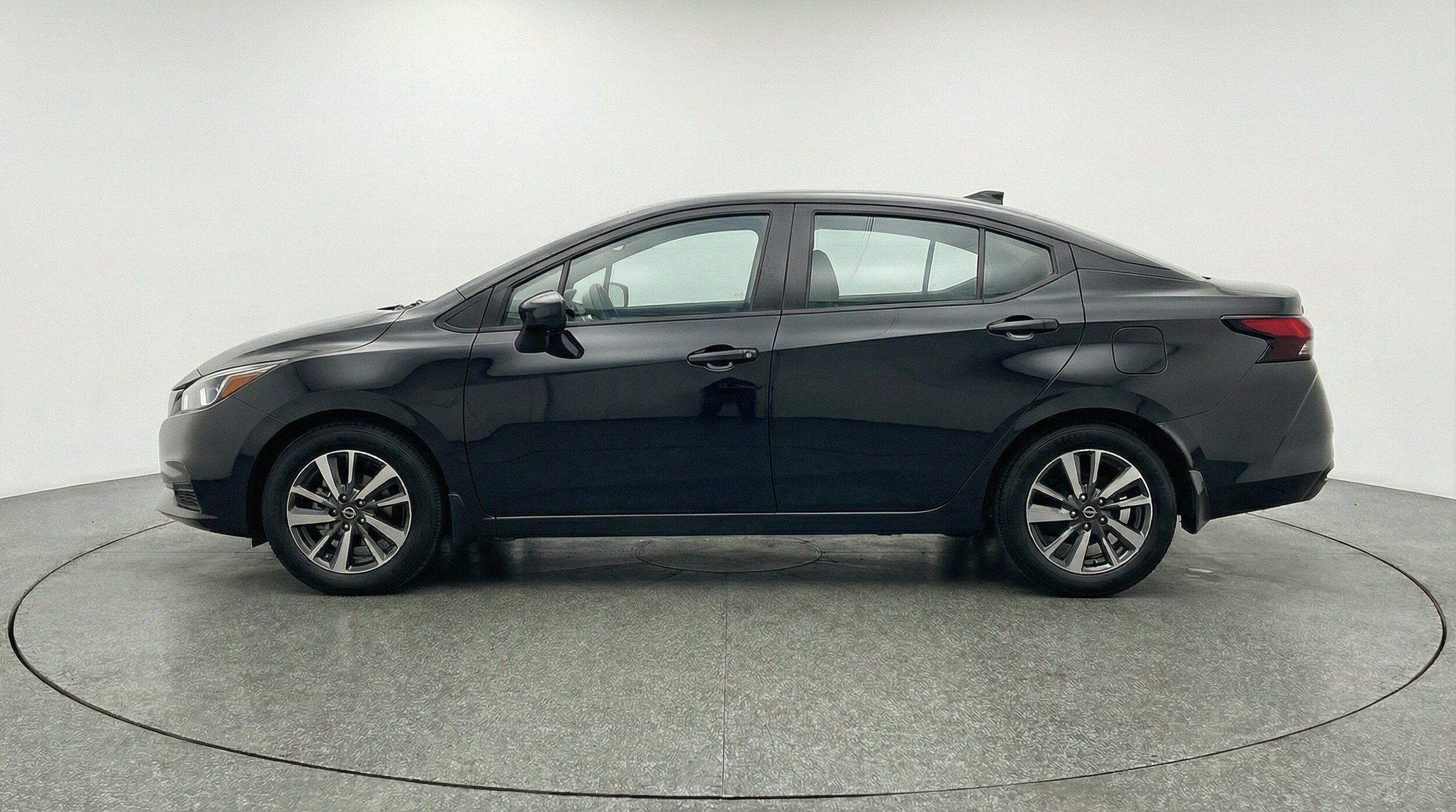 Thumbnail: 2025 Nissan Versa - 5