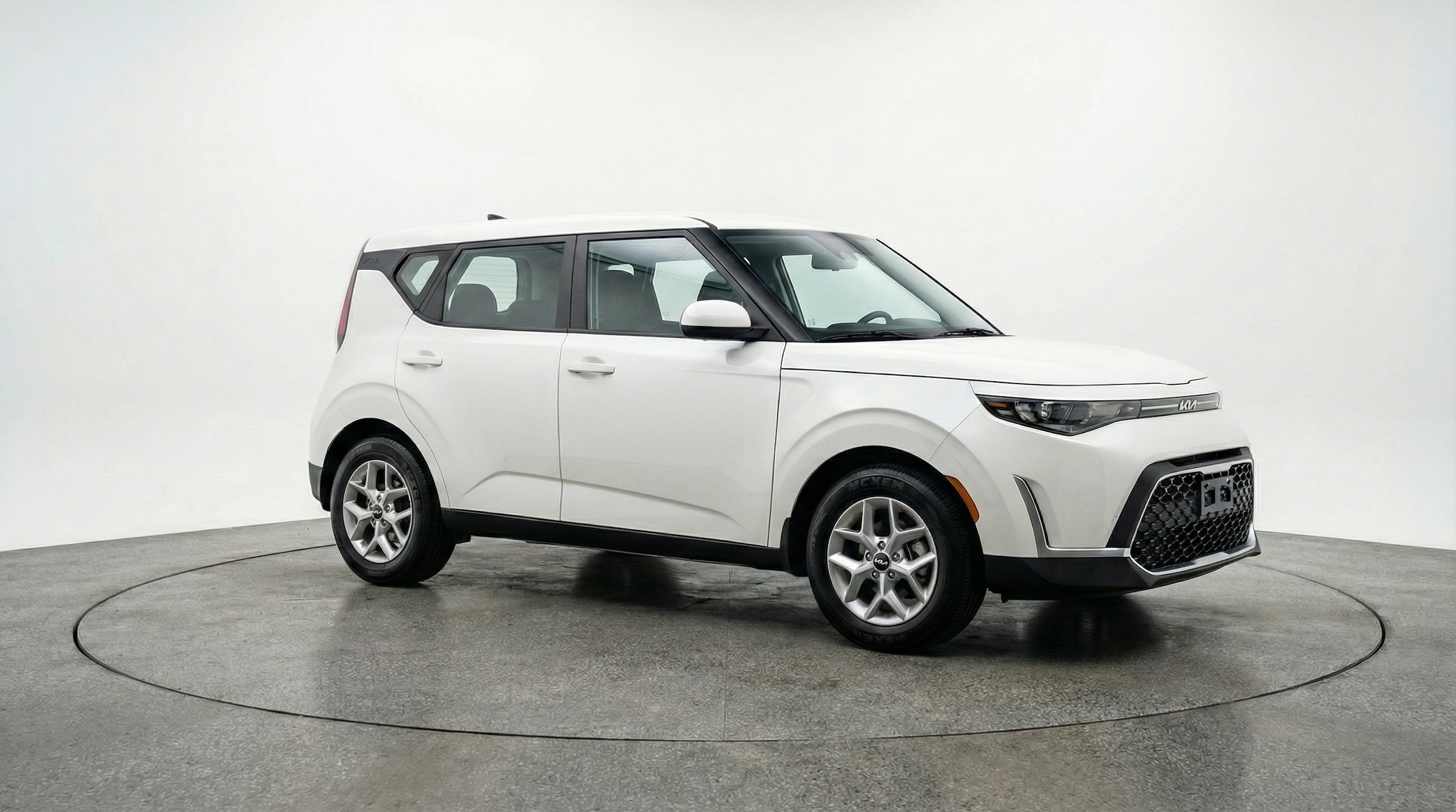 Thumbnail: 2025 Kia Soul - 1