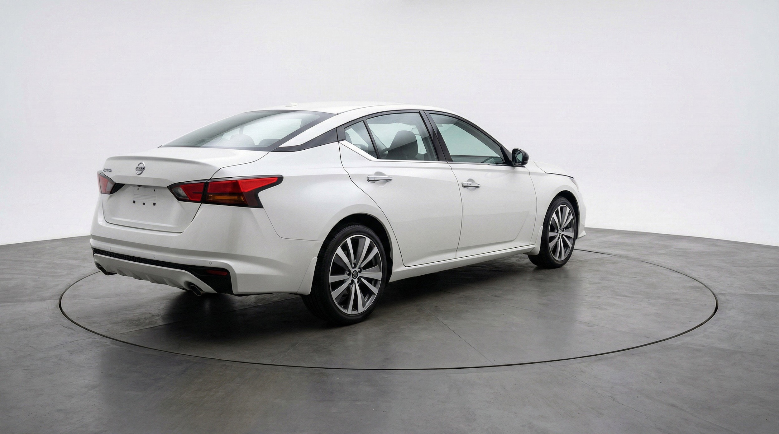 Thumbnail: 2025 Nissan Altima - 9