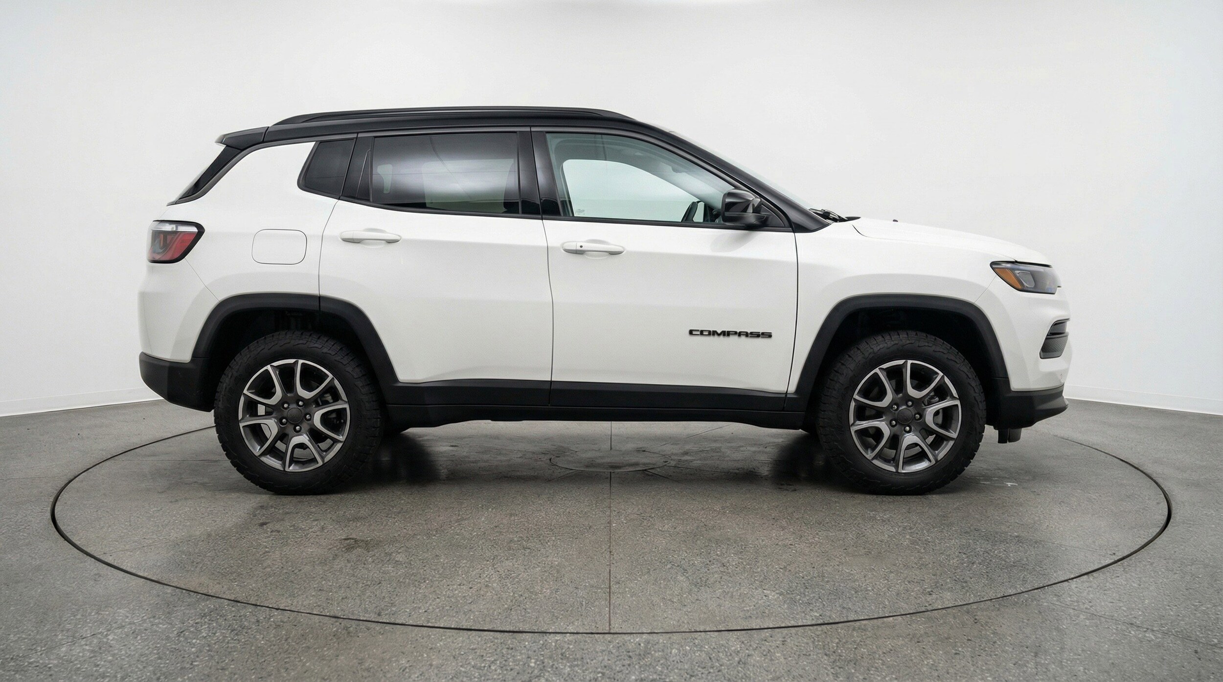 Thumbnail: 2025 Jeep Compass - 11