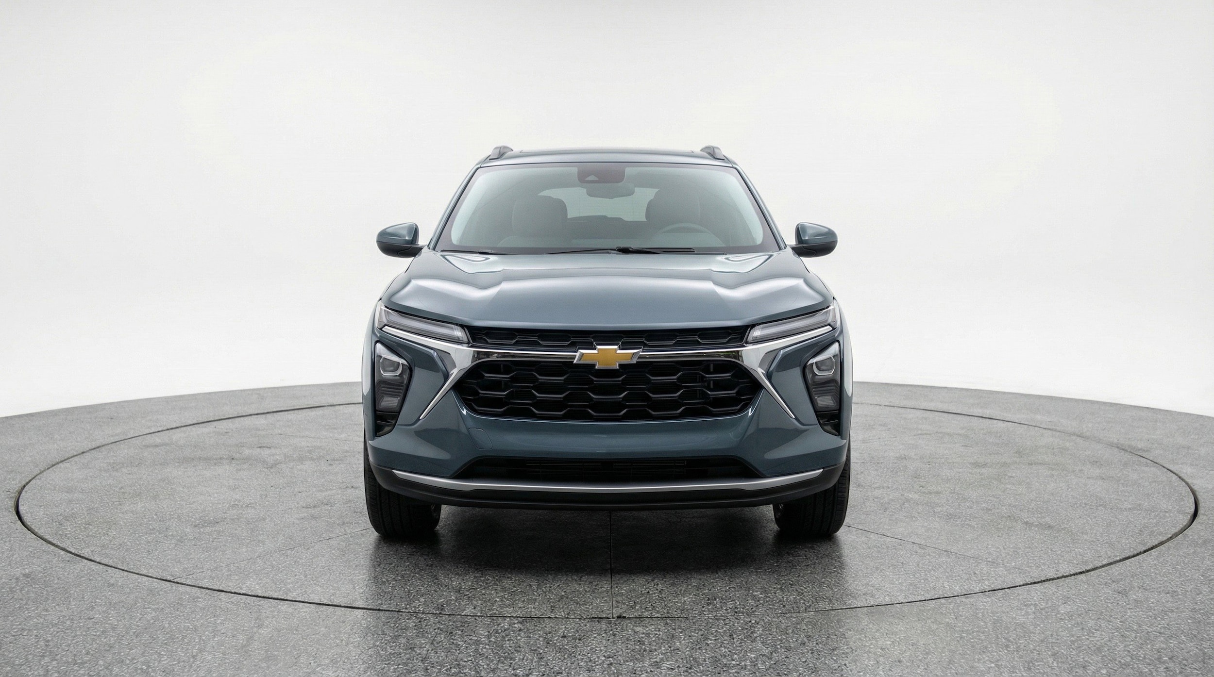 Thumbnail: 2025 Chevrolet Trax - 2