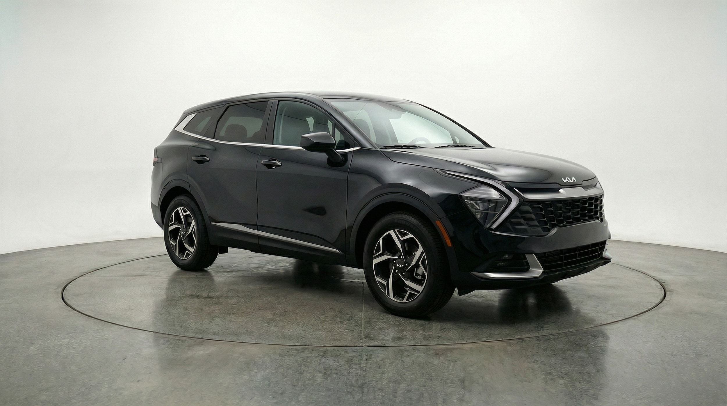 Thumbnail: 2025 Kia Sportage - 1