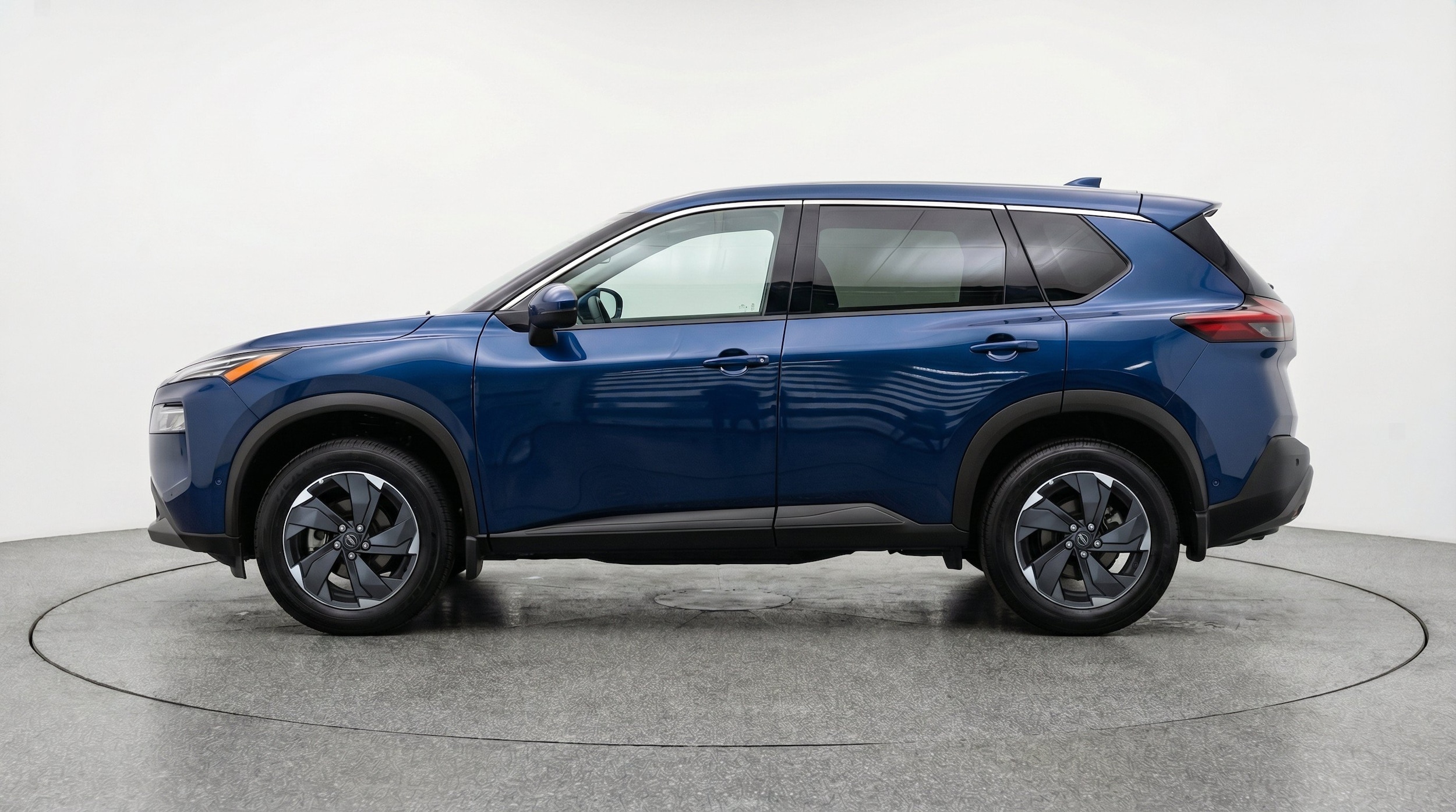 Thumbnail: 2025 Nissan Rogue - 5