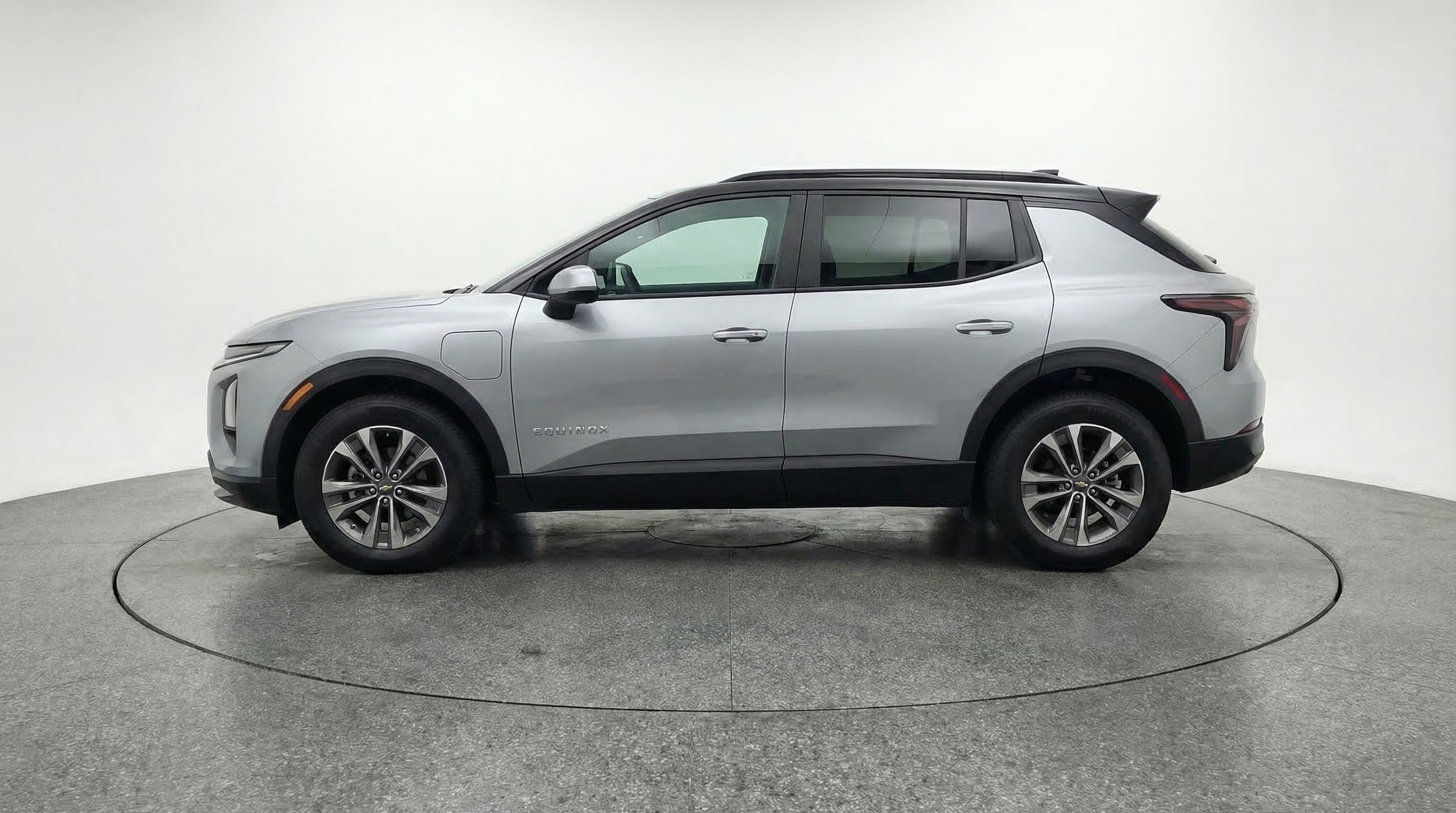 Thumbnail: 2025 Chevrolet Equinox - 4