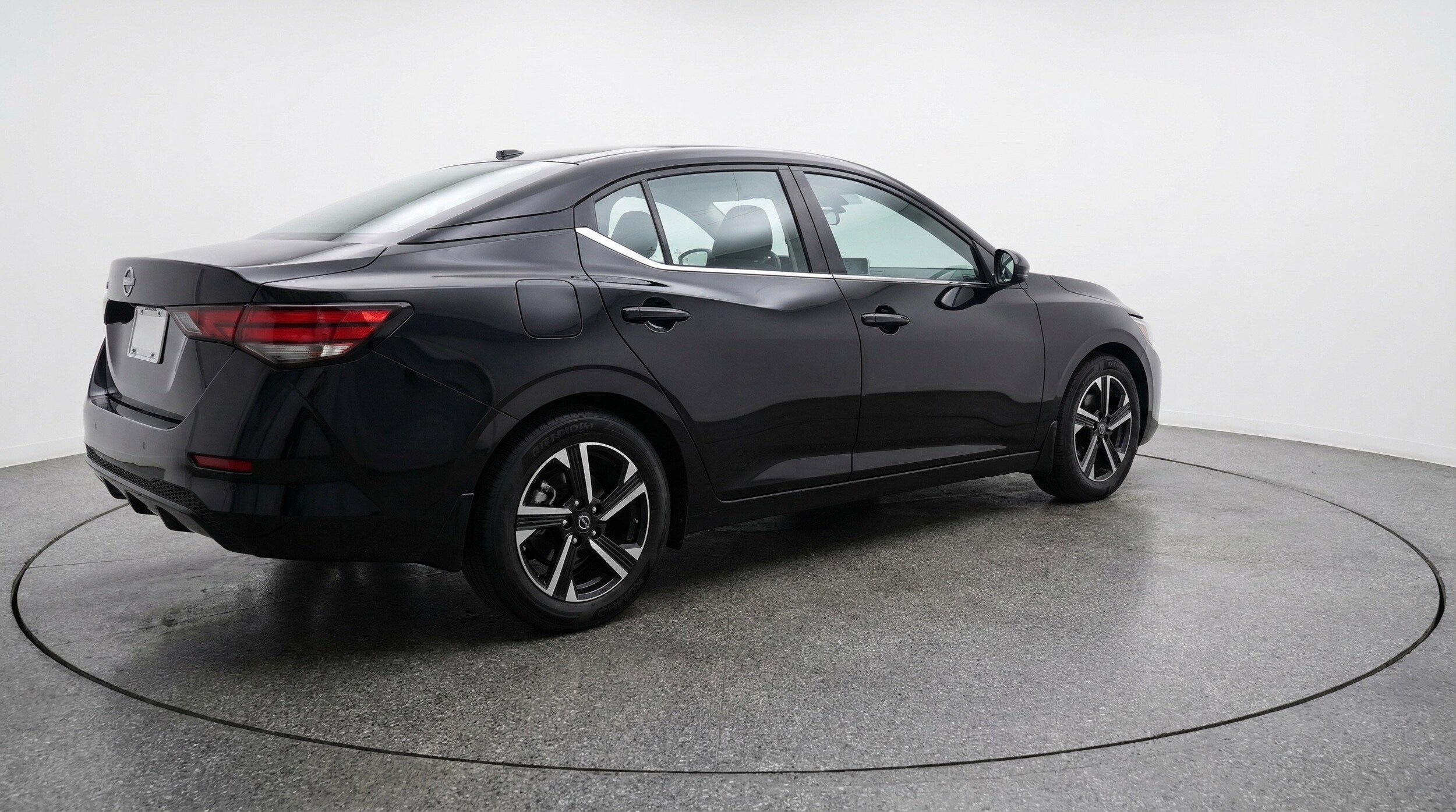 Thumbnail: 2025 Nissan Sentra - 9