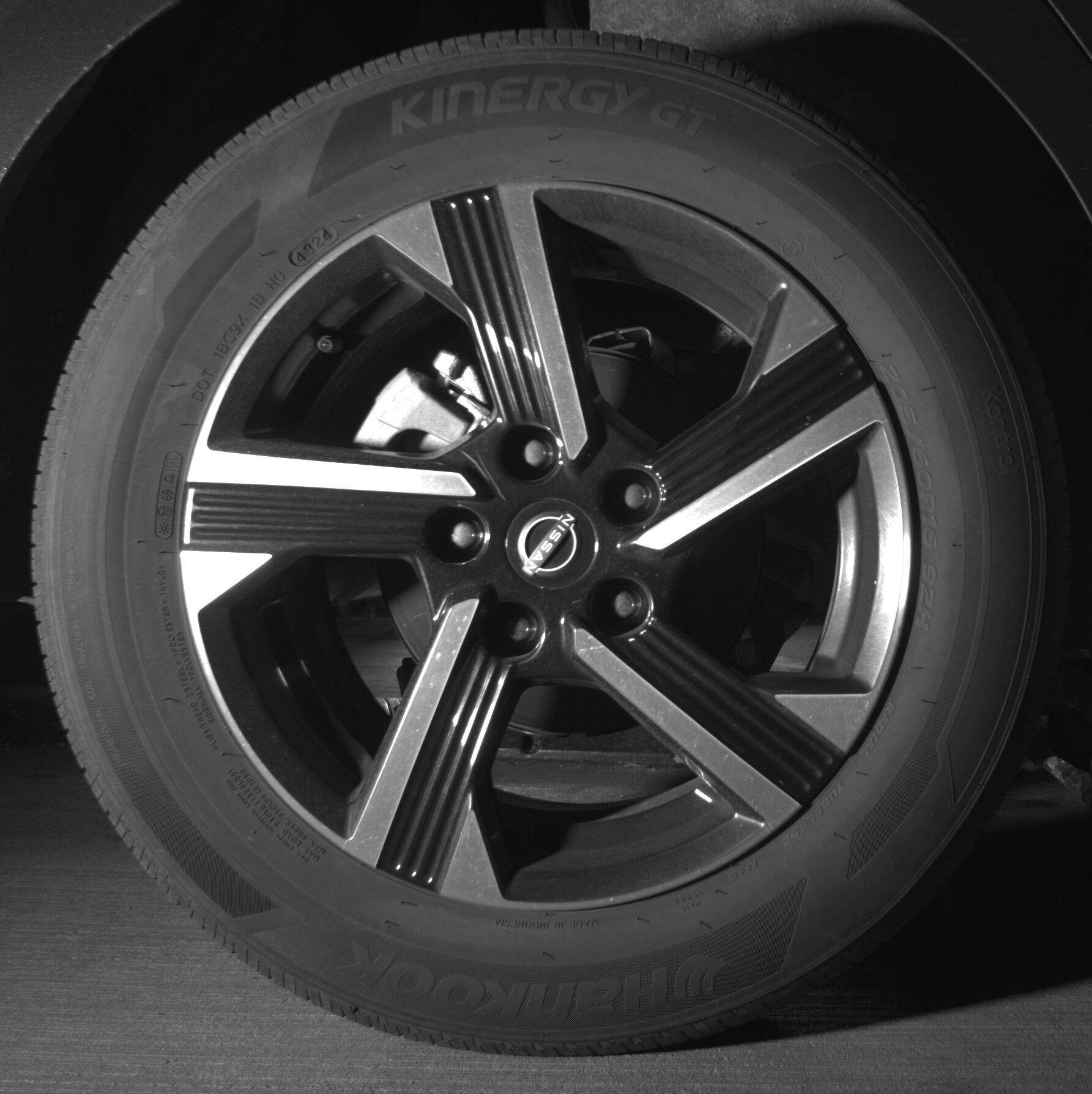 Thumbnail: 2025 Nissan Sentra - 9