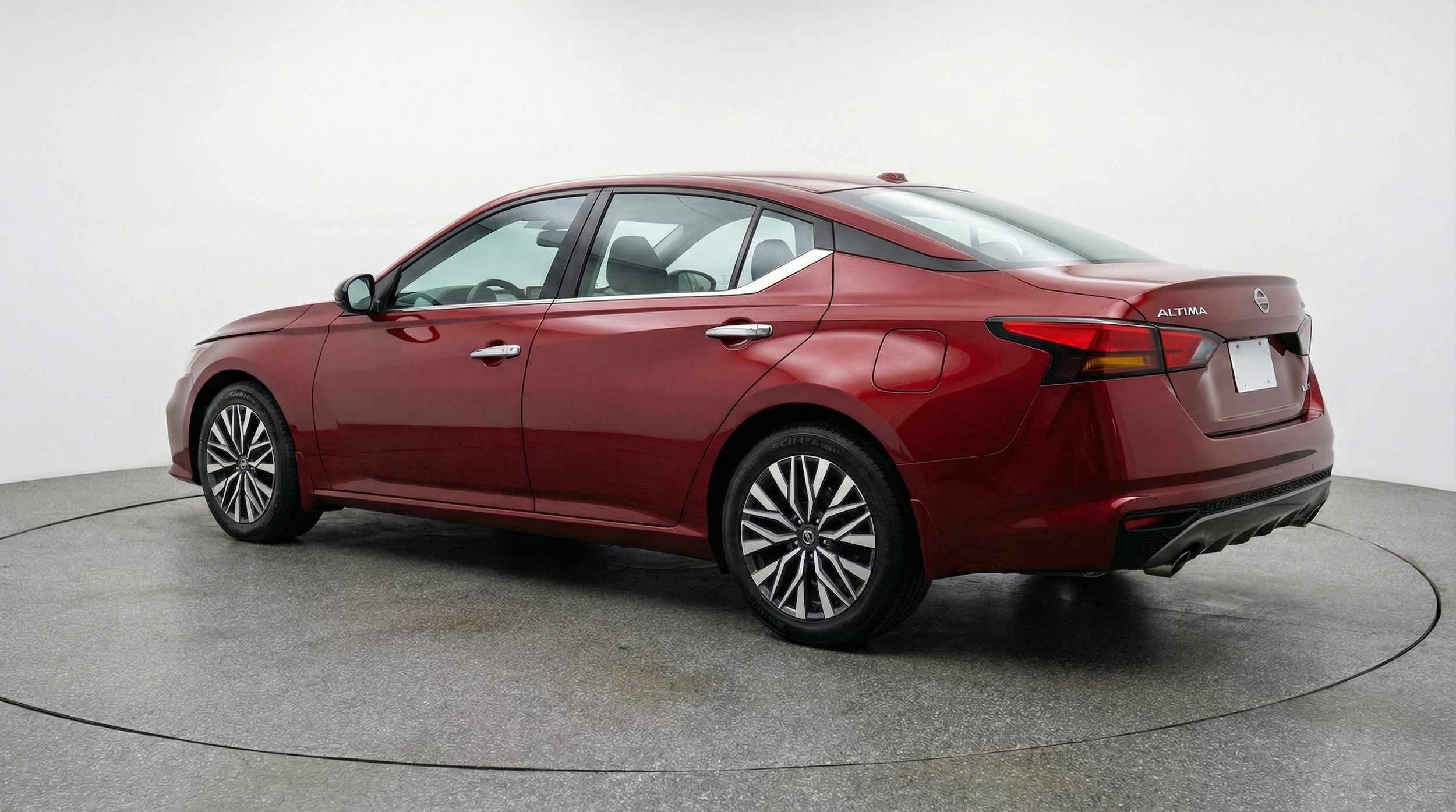 Thumbnail: 2025 Nissan Altima - 5