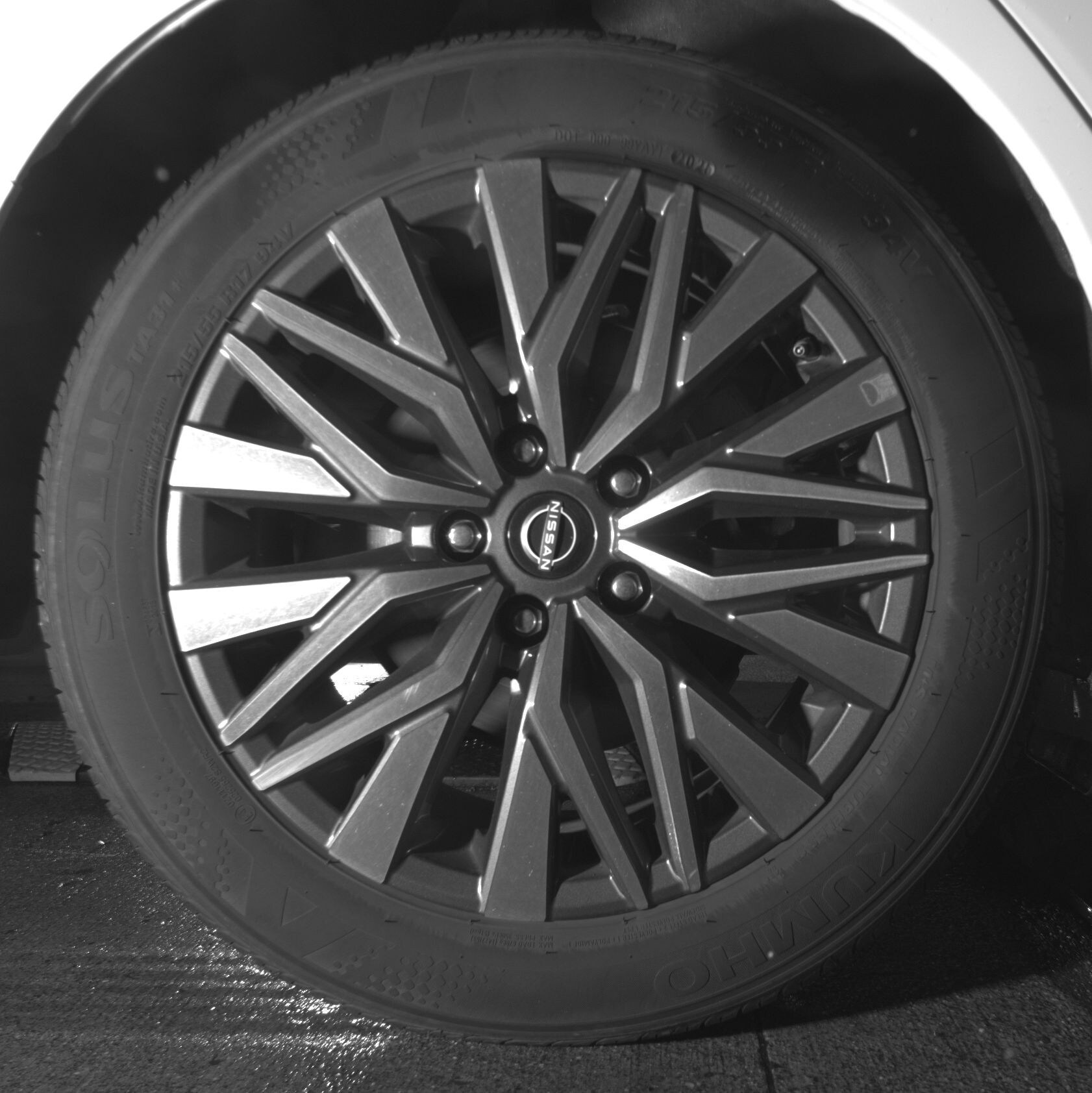 Thumbnail: 2025 Nissan Altima - 12