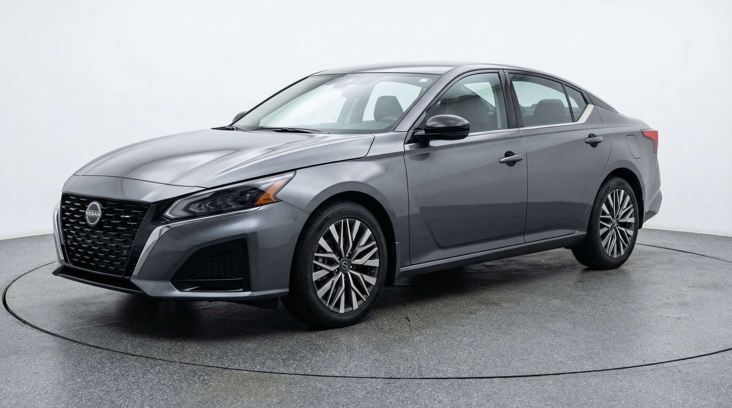 Thumbnail: 2025 Nissan Altima - 3