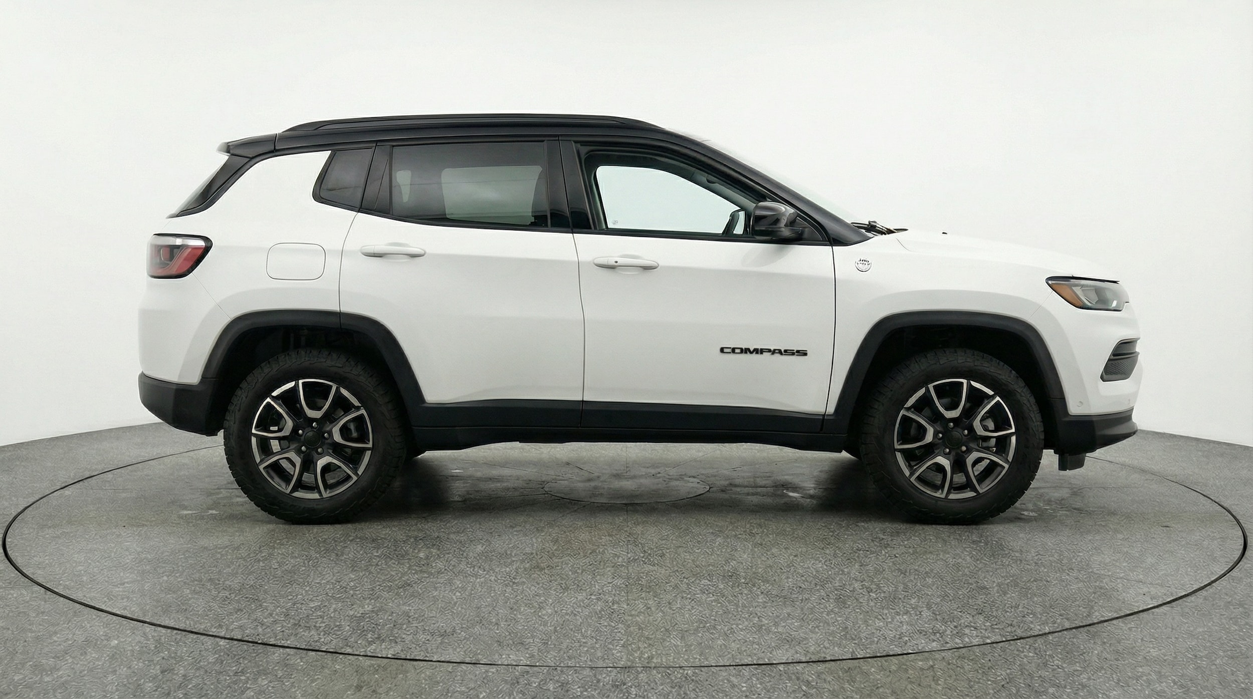 Thumbnail: 2025 Jeep Compass - 8