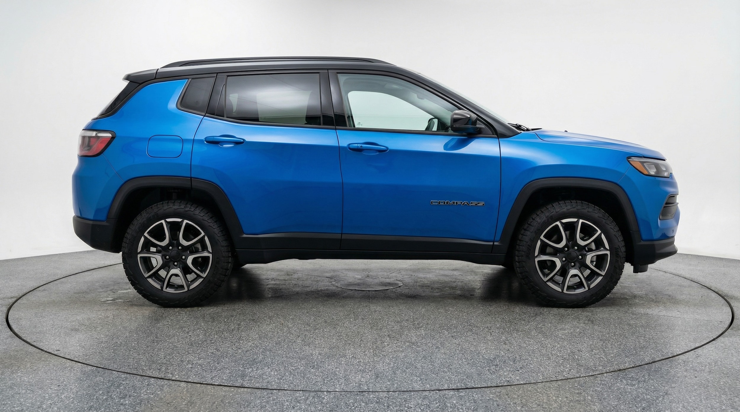 Thumbnail: 2025 Jeep Compass - 8