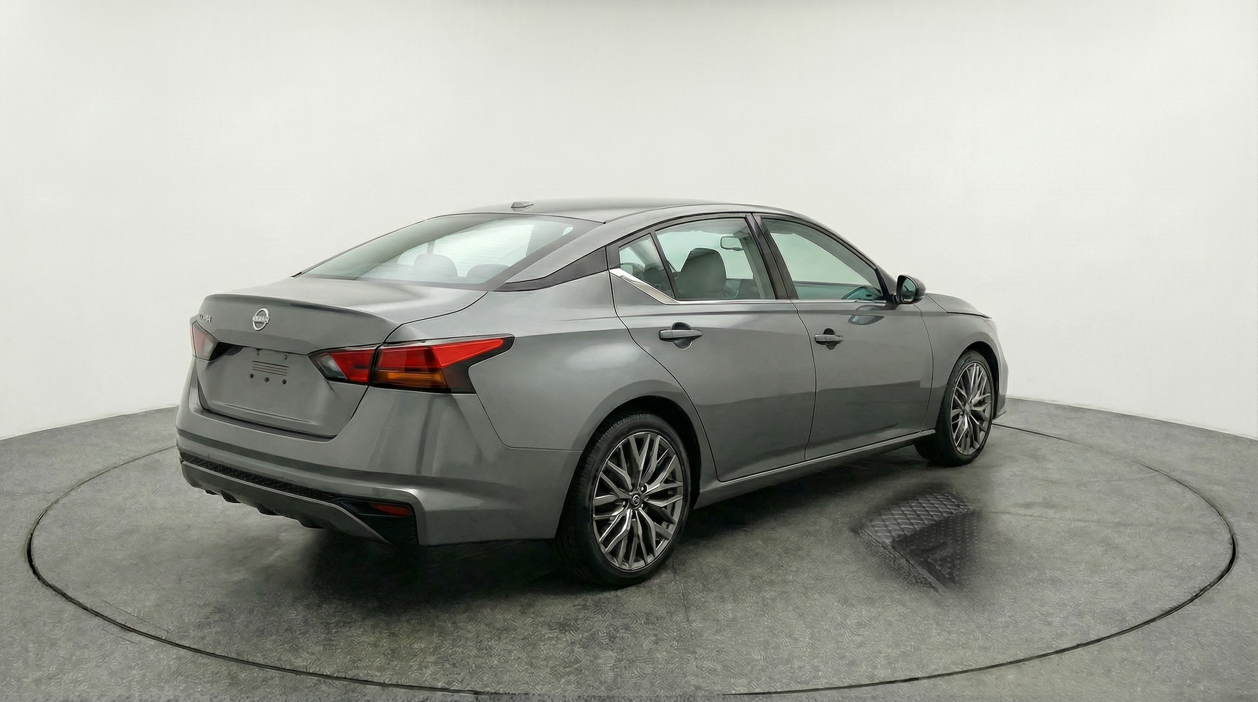 Thumbnail: 2025 Nissan Altima - 7