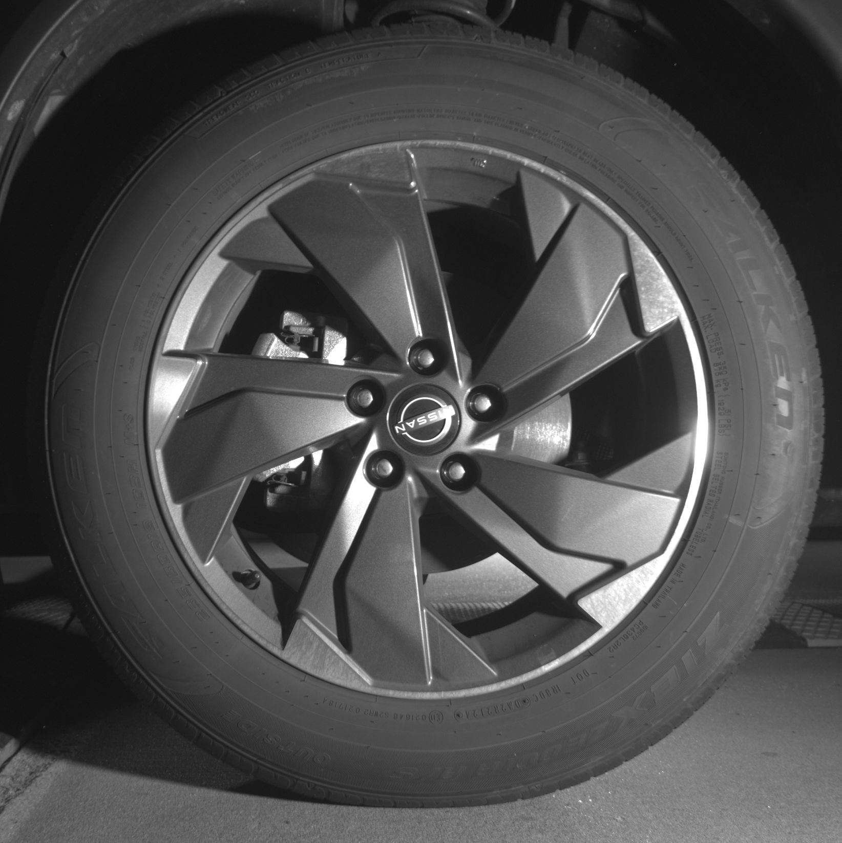 Thumbnail: 2025 Nissan Rogue - 9