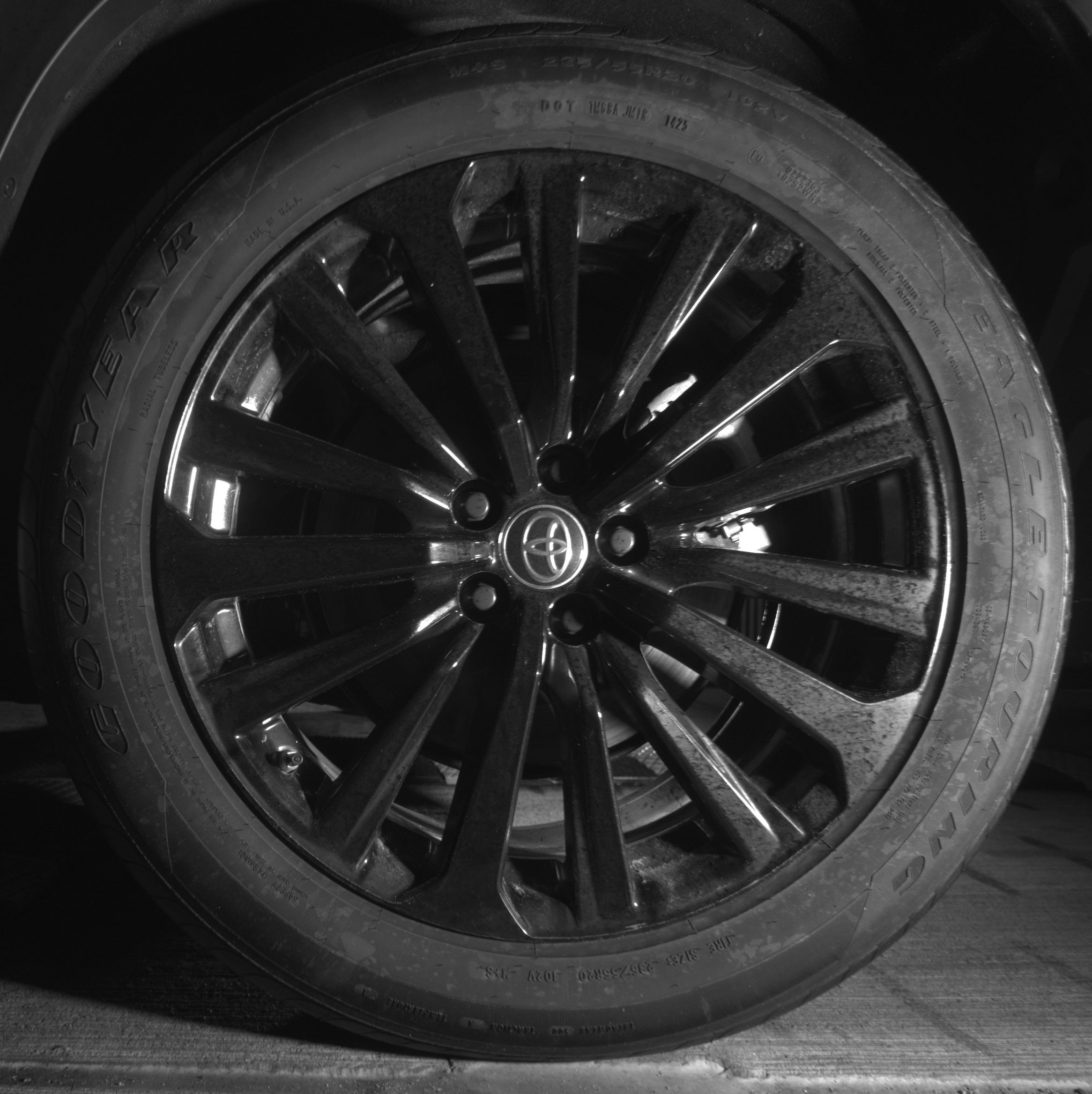 Thumbnail: 2025 Toyota Highlander - 14