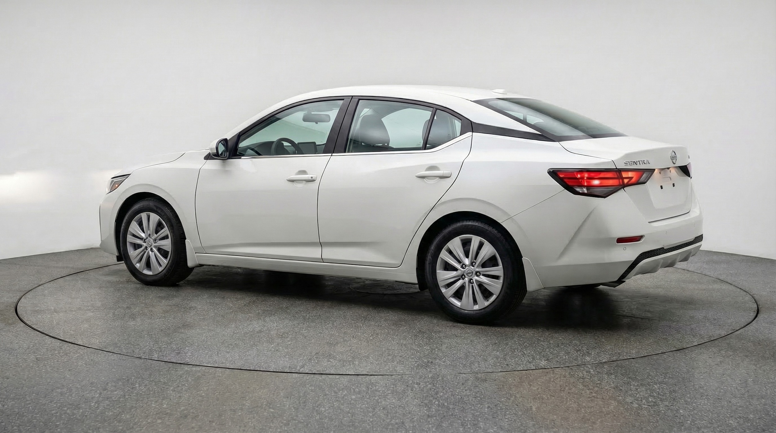 Thumbnail: 2025 Nissan Sentra - 5