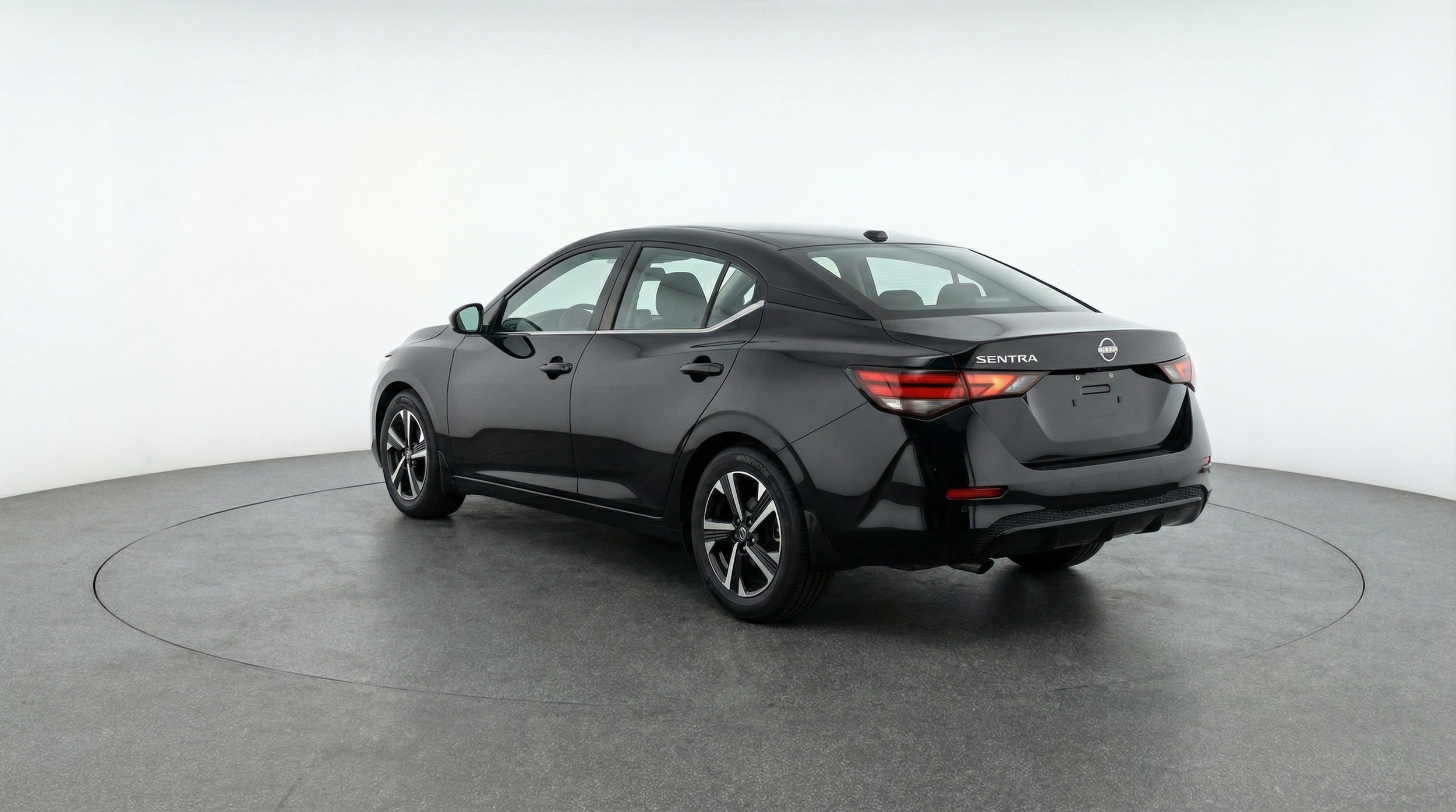 Thumbnail: 2025 Nissan Sentra - 5