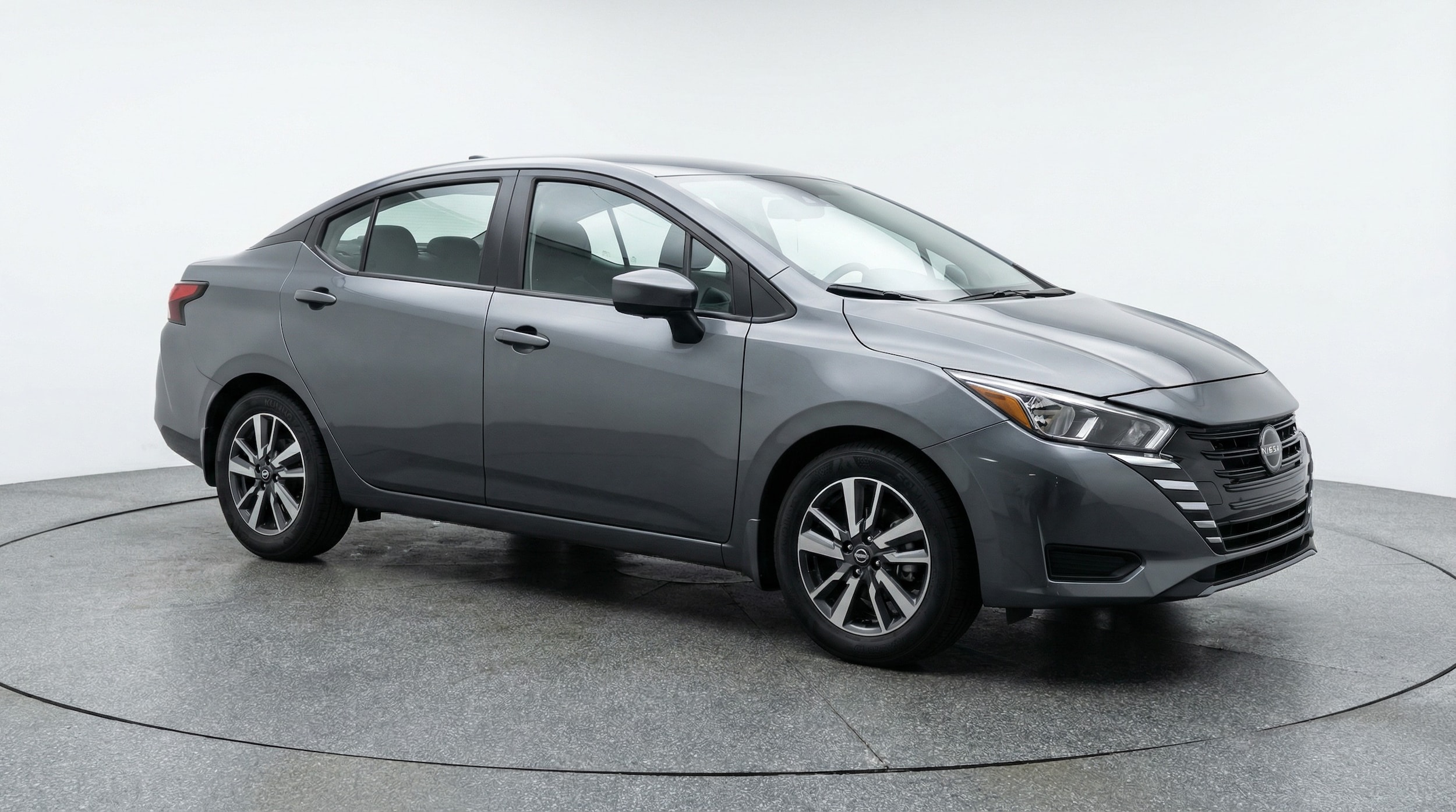 2025 Nissan Versa Sedan SV