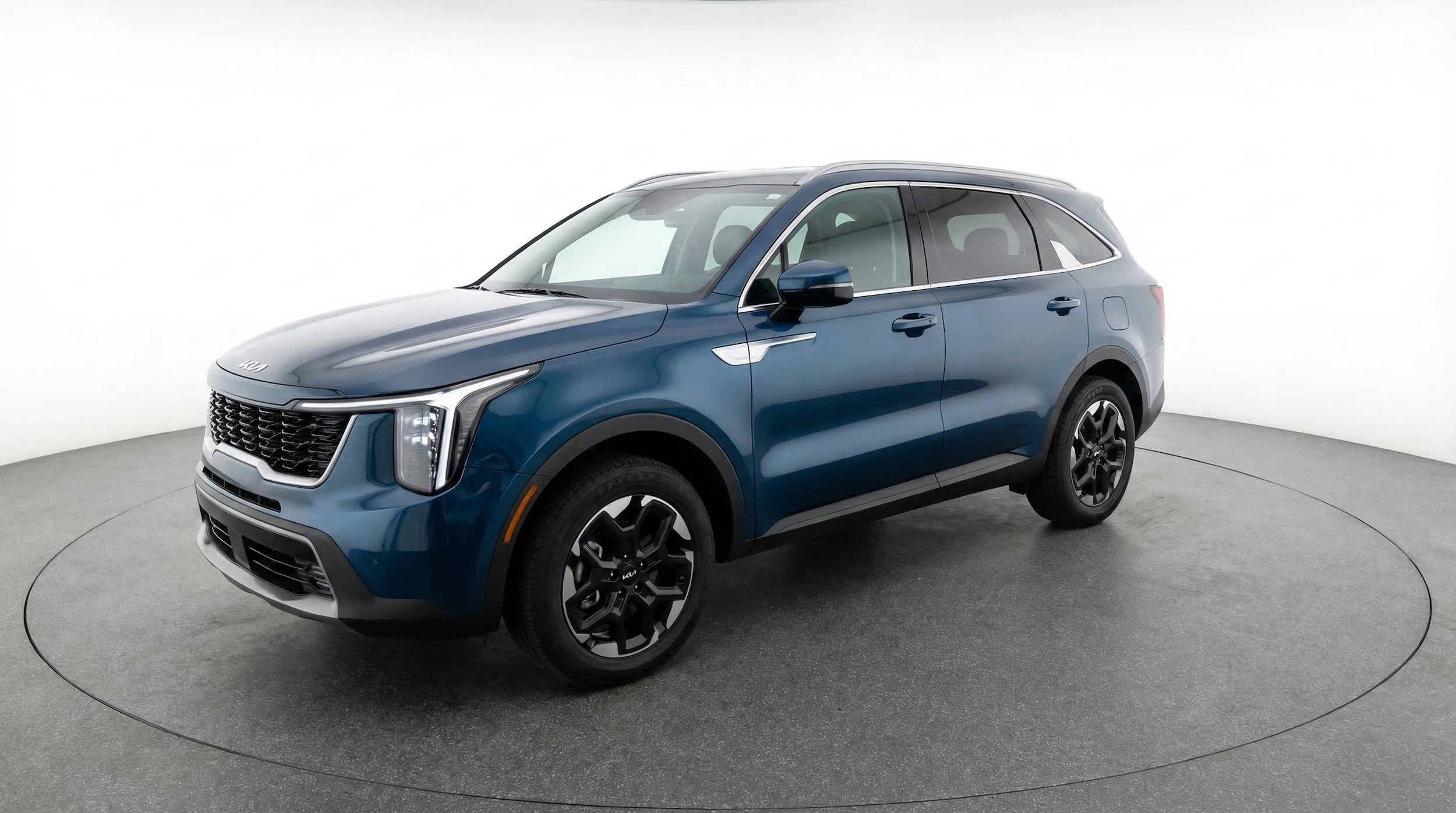 Thumbnail: 2024 Kia Sorento - 3