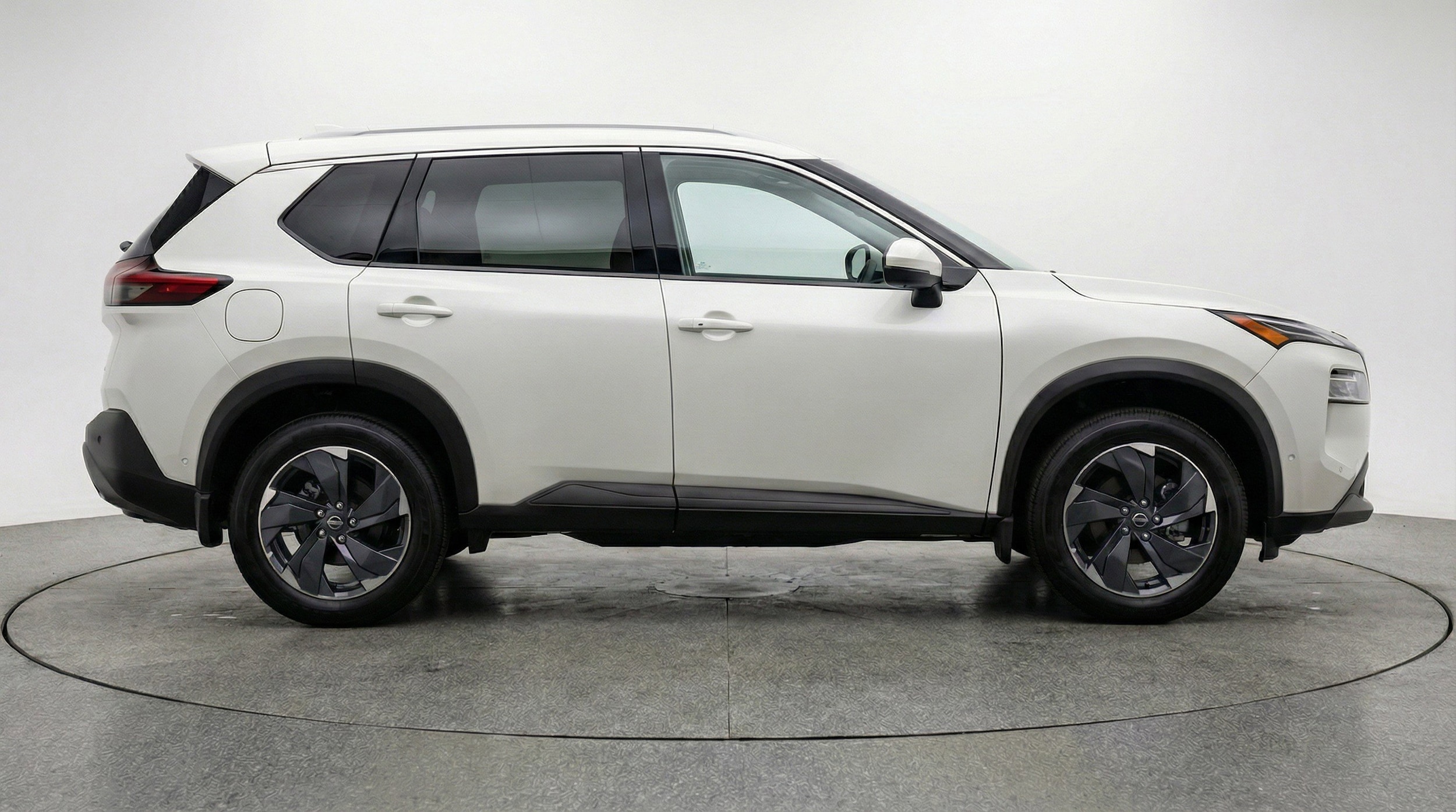 Thumbnail: 2025 Nissan Rogue - 11