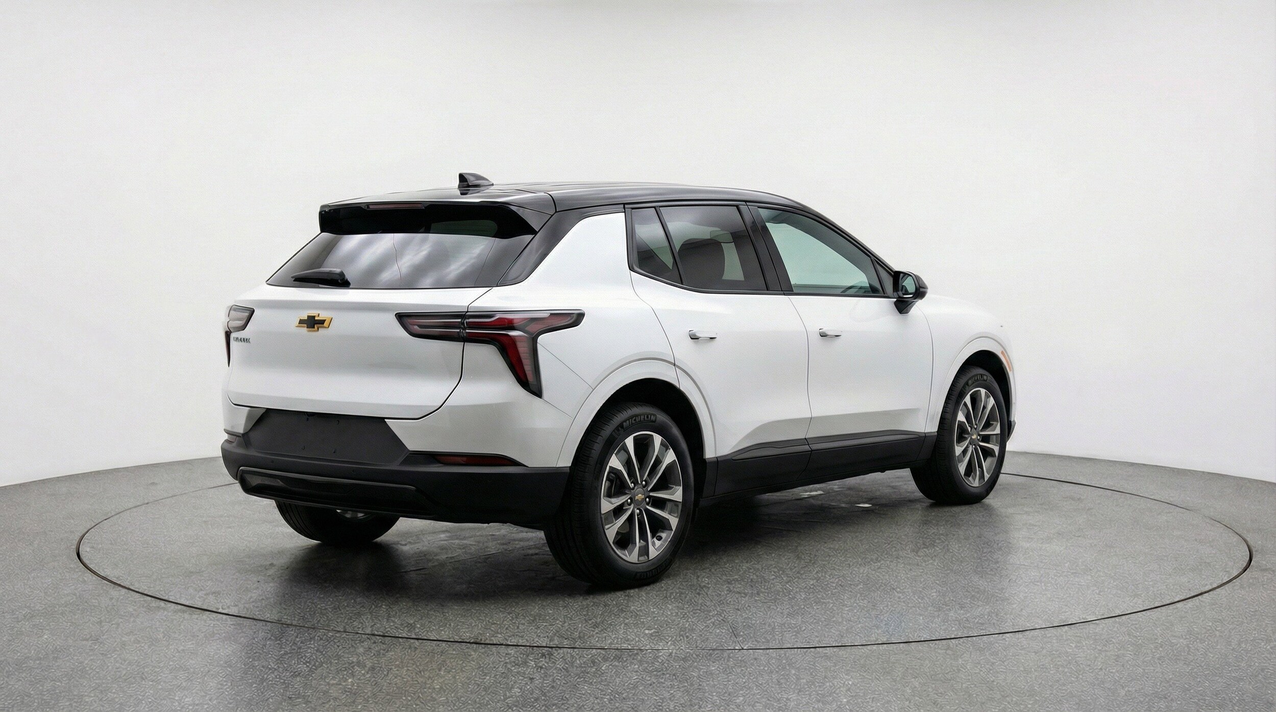 Thumbnail: 2025 Chevrolet Equinox - 9