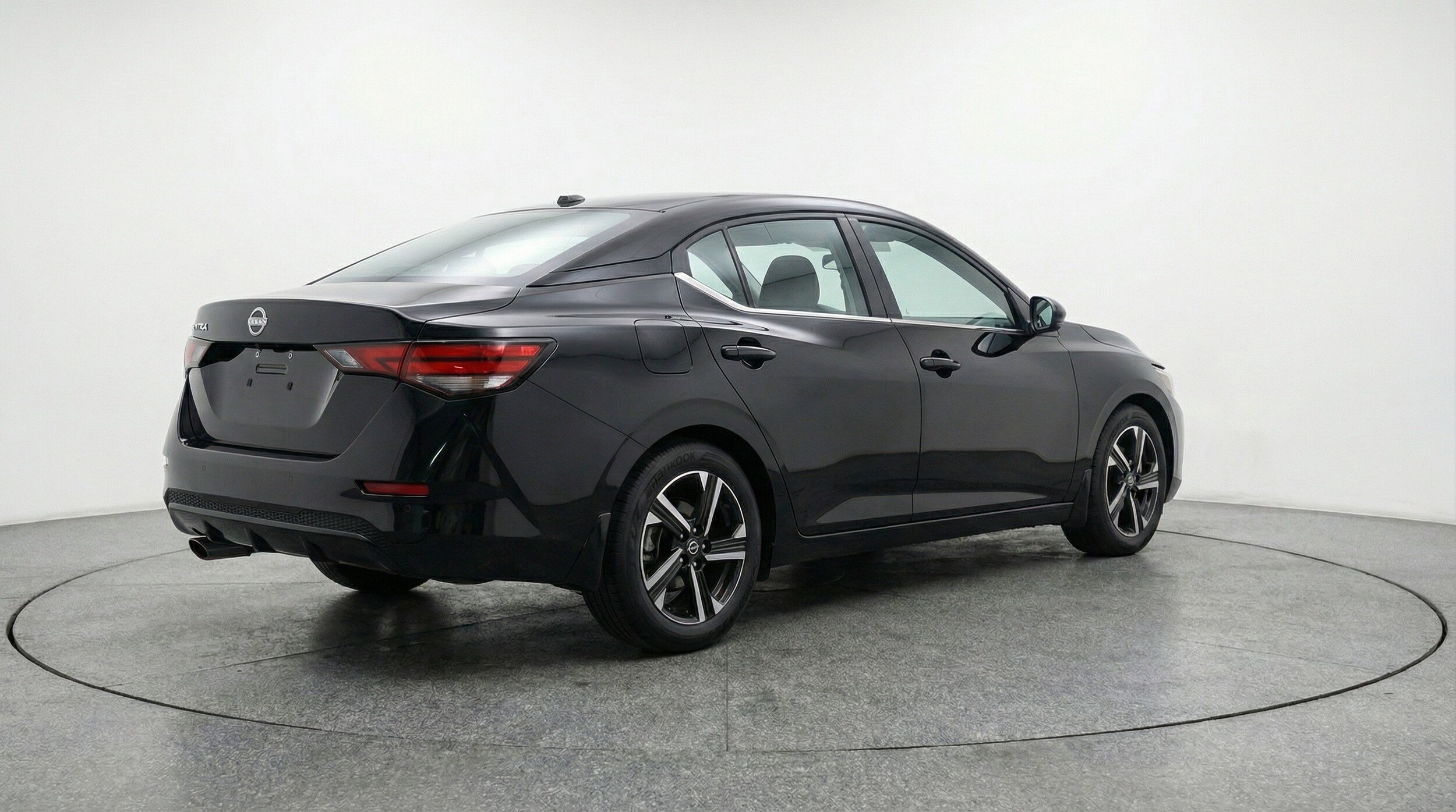 Thumbnail: 2025 Nissan Sentra - 9