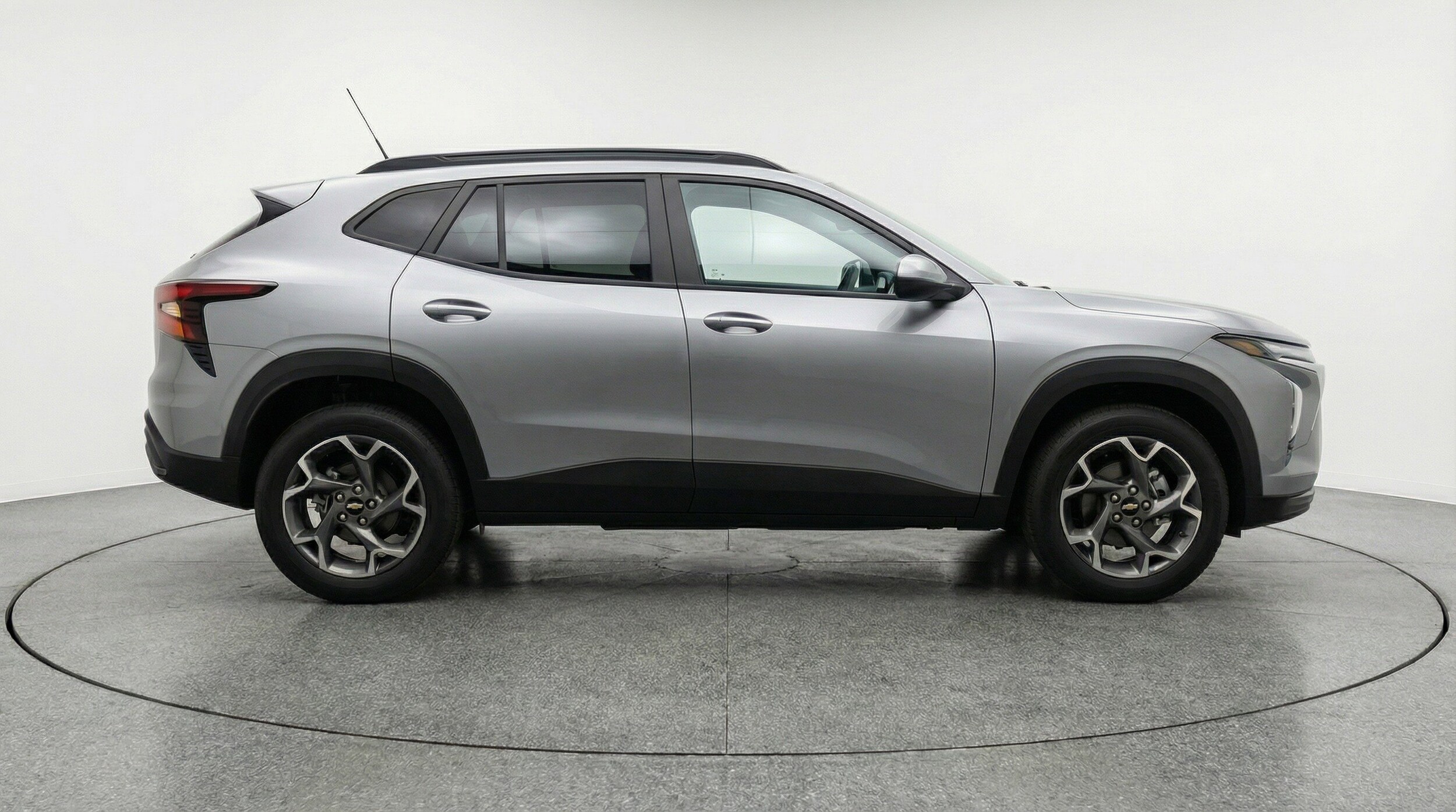 Thumbnail: 2025 Chevrolet Trax - 11