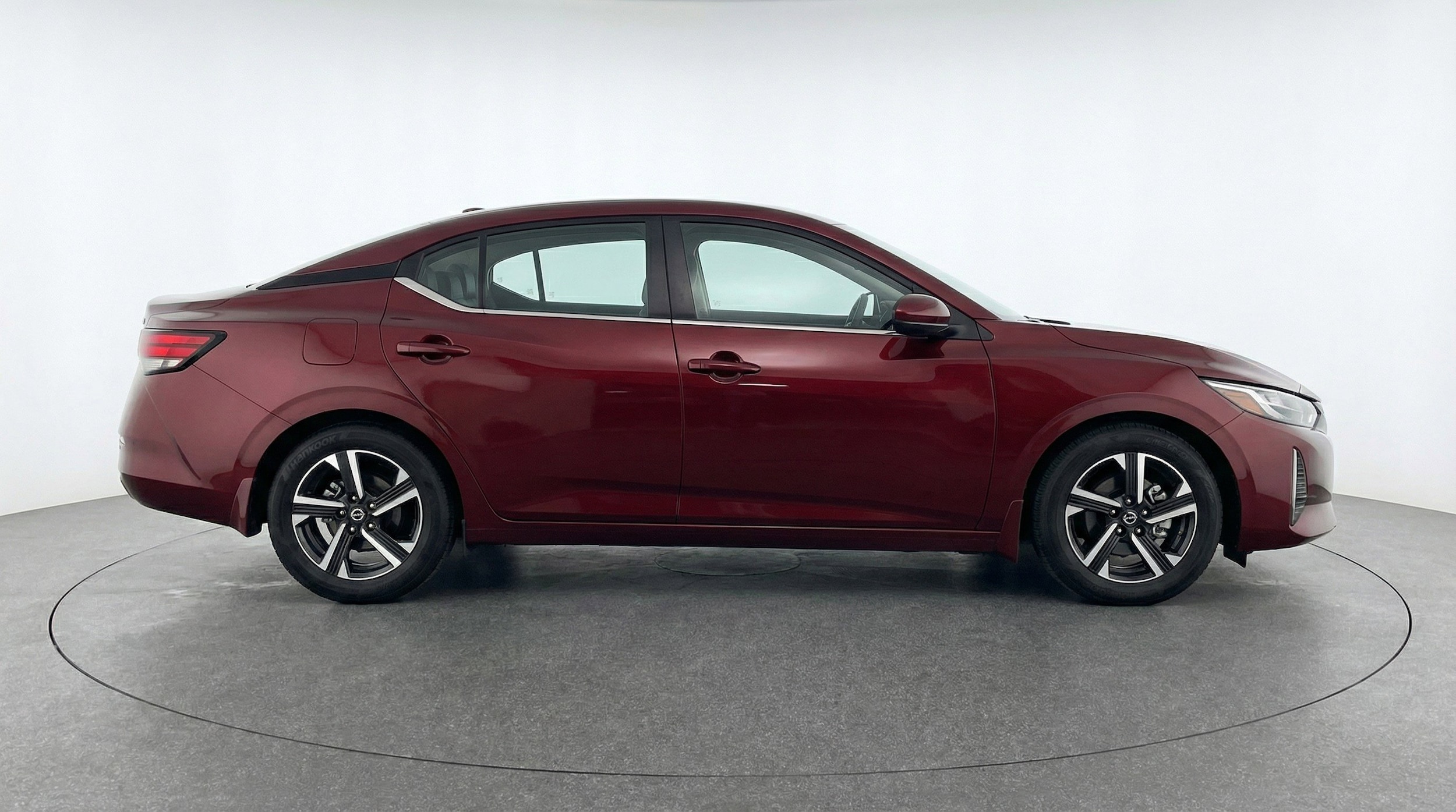 Thumbnail: 2025 Nissan Sentra - 11