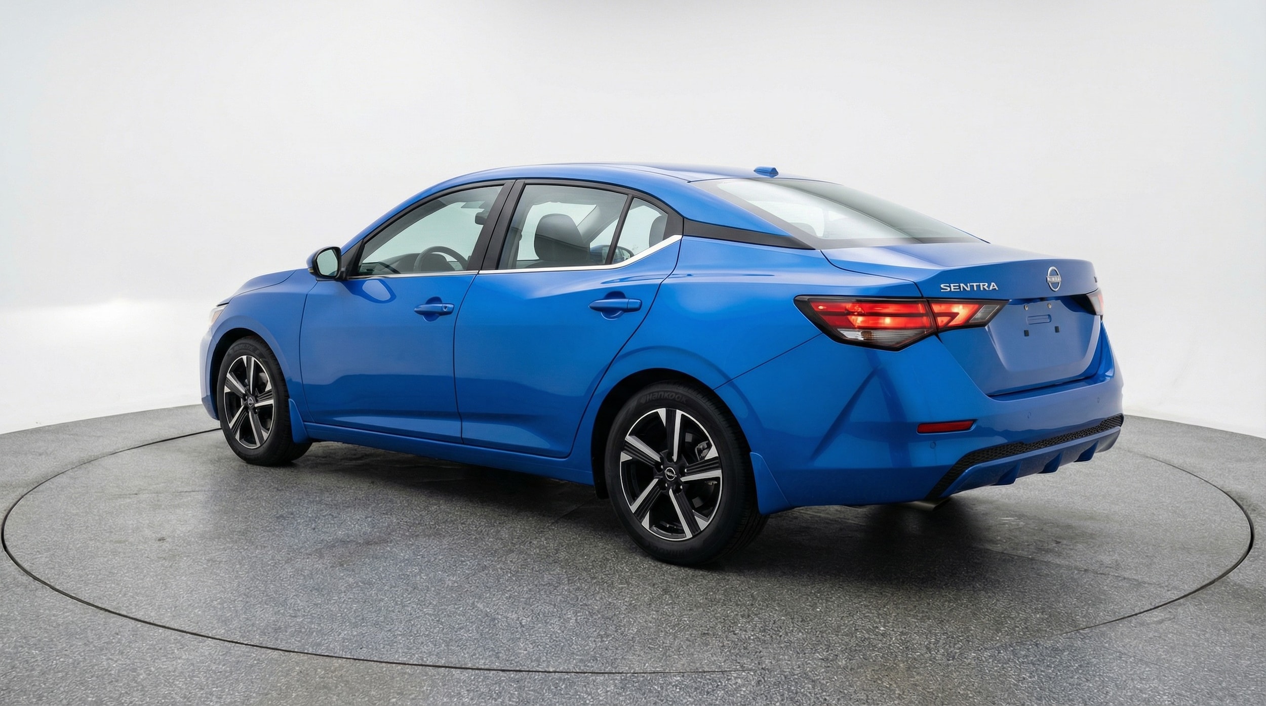 Thumbnail: 2025 Nissan Sentra - 5