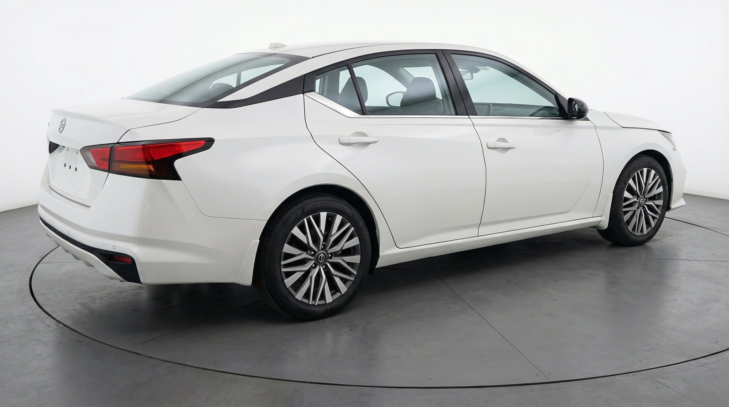 Thumbnail: 2026 Nissan Altima - 9