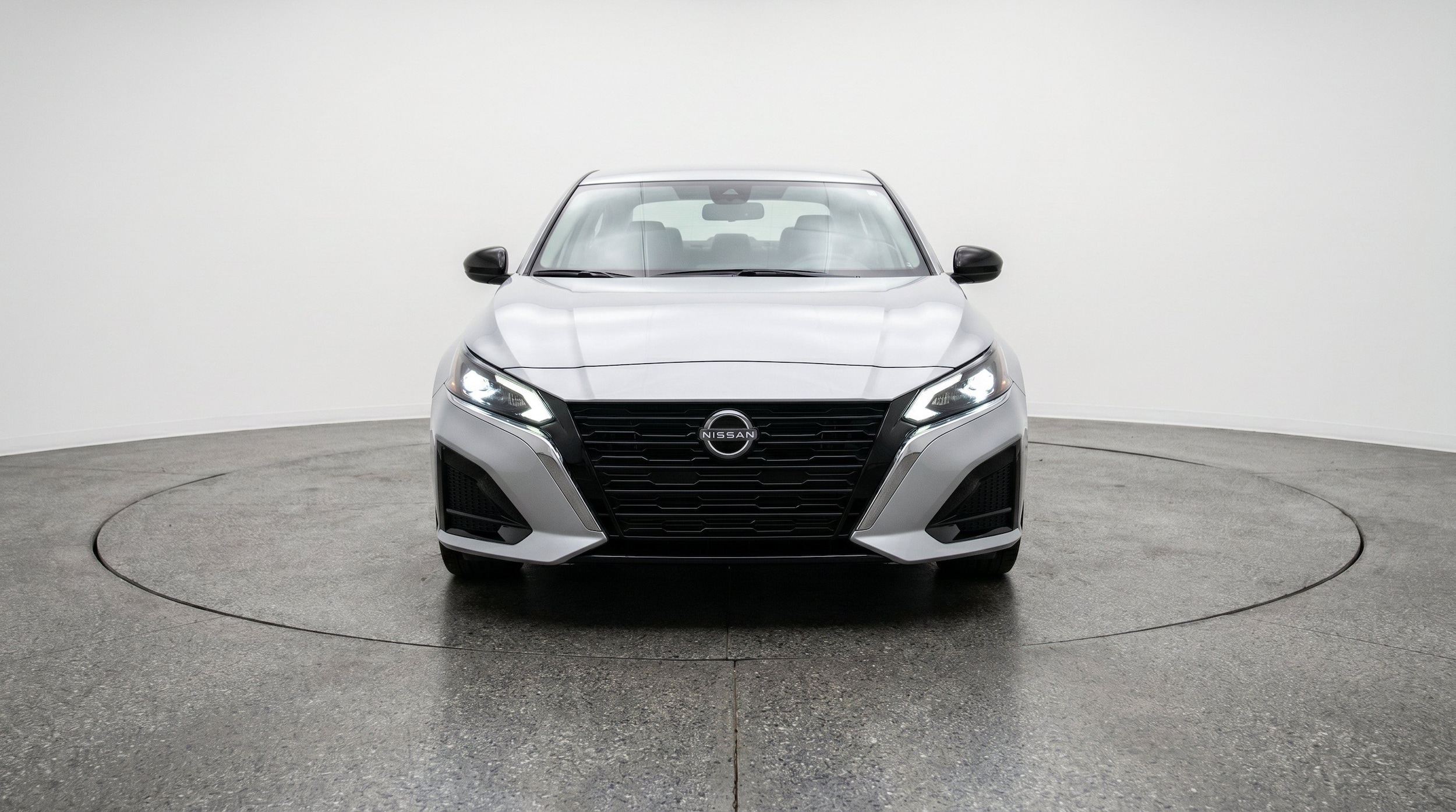 Thumbnail: 2025 Nissan Altima - 2