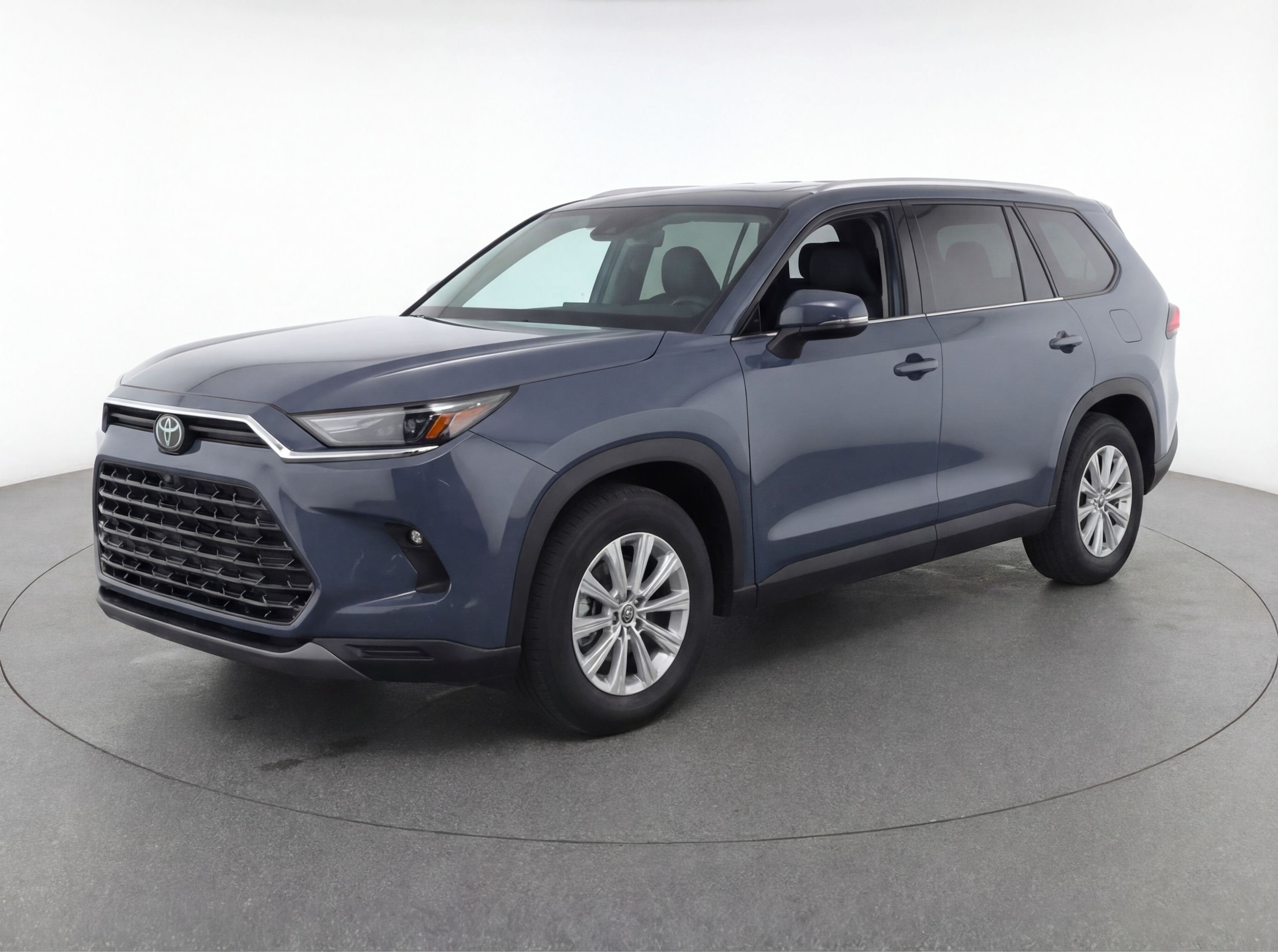 Thumbnail: 2024 Toyota Grand Highlander - 3