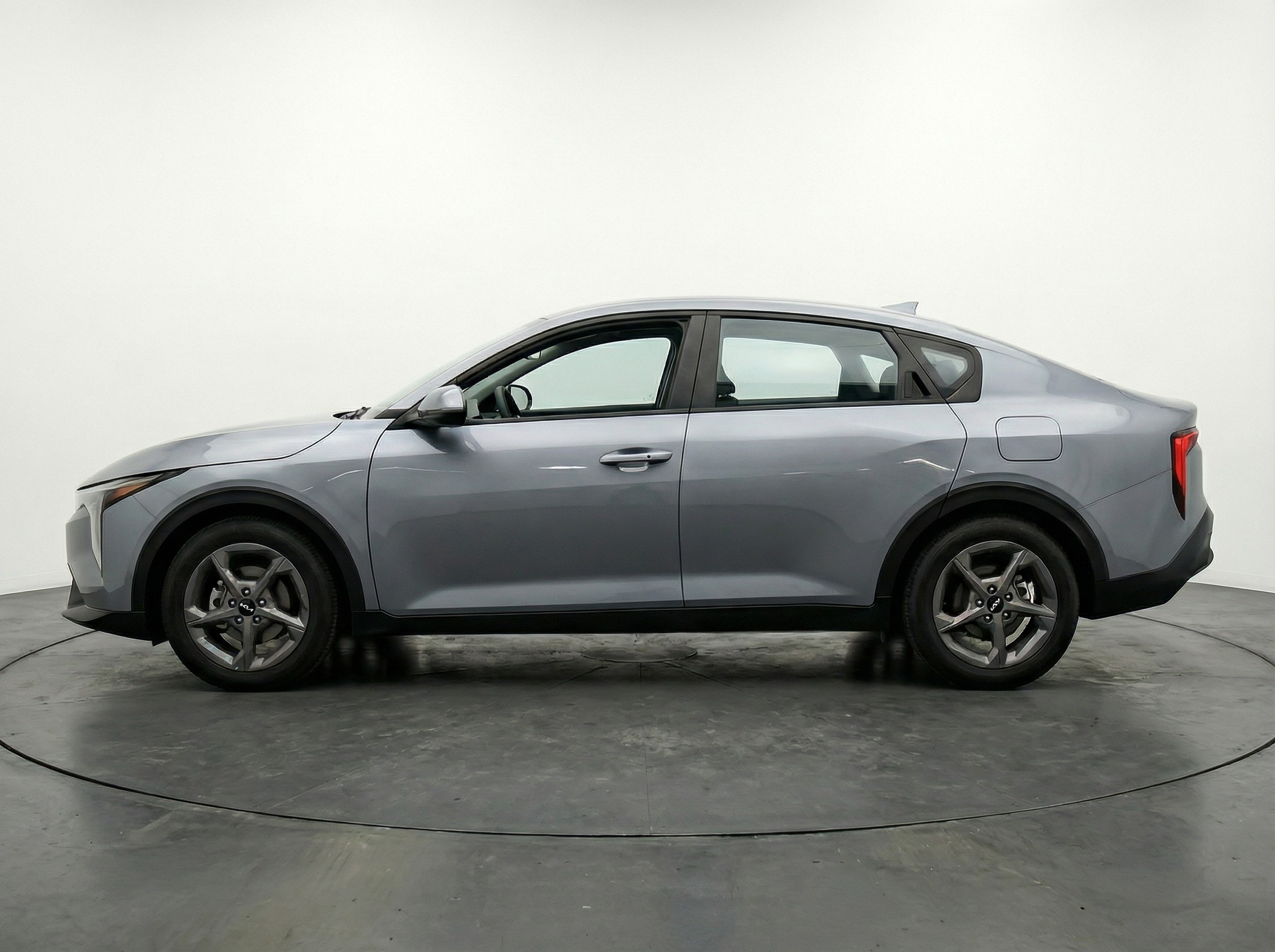 Thumbnail: 2025 Kia K4 - 4