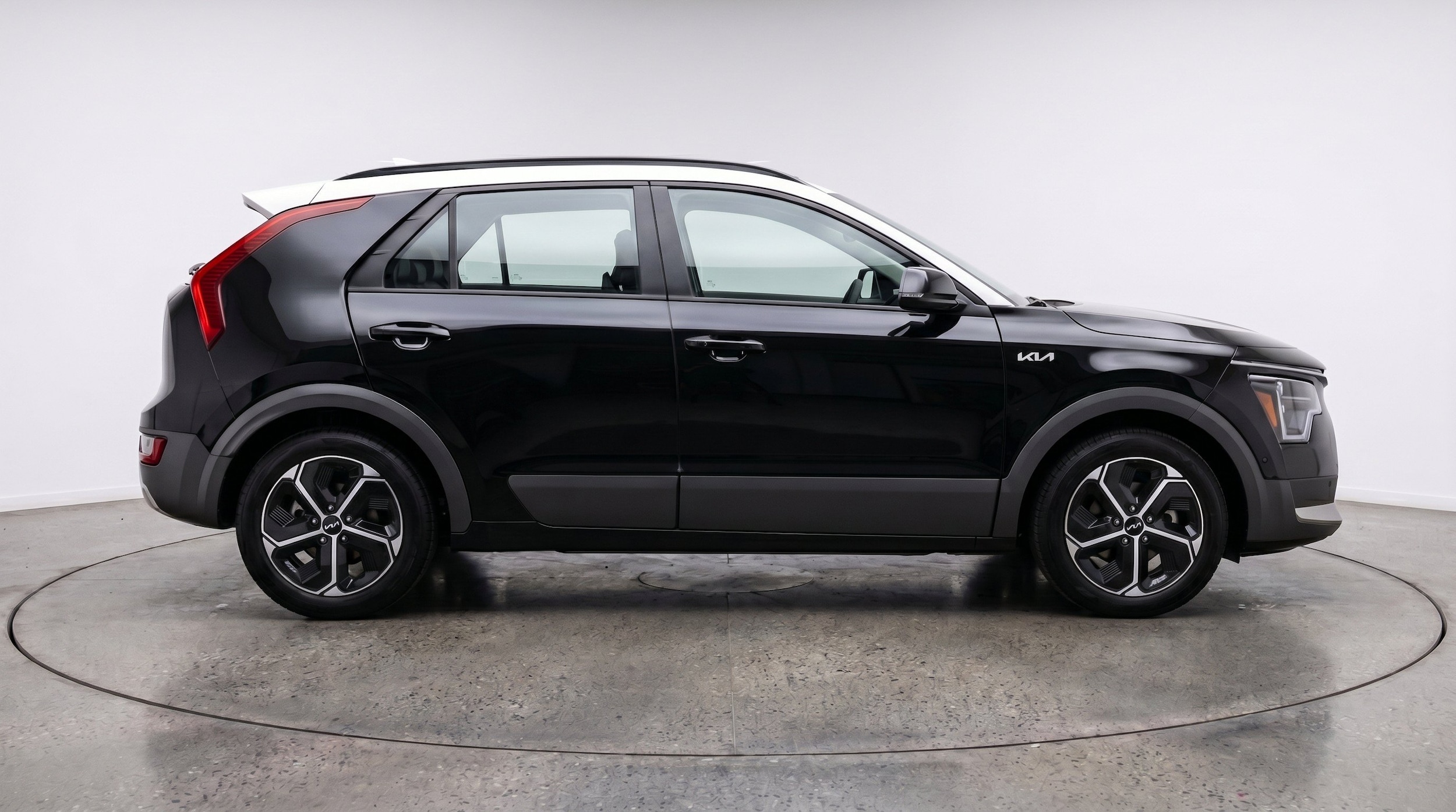 Thumbnail: 2026 Kia Niro - 11